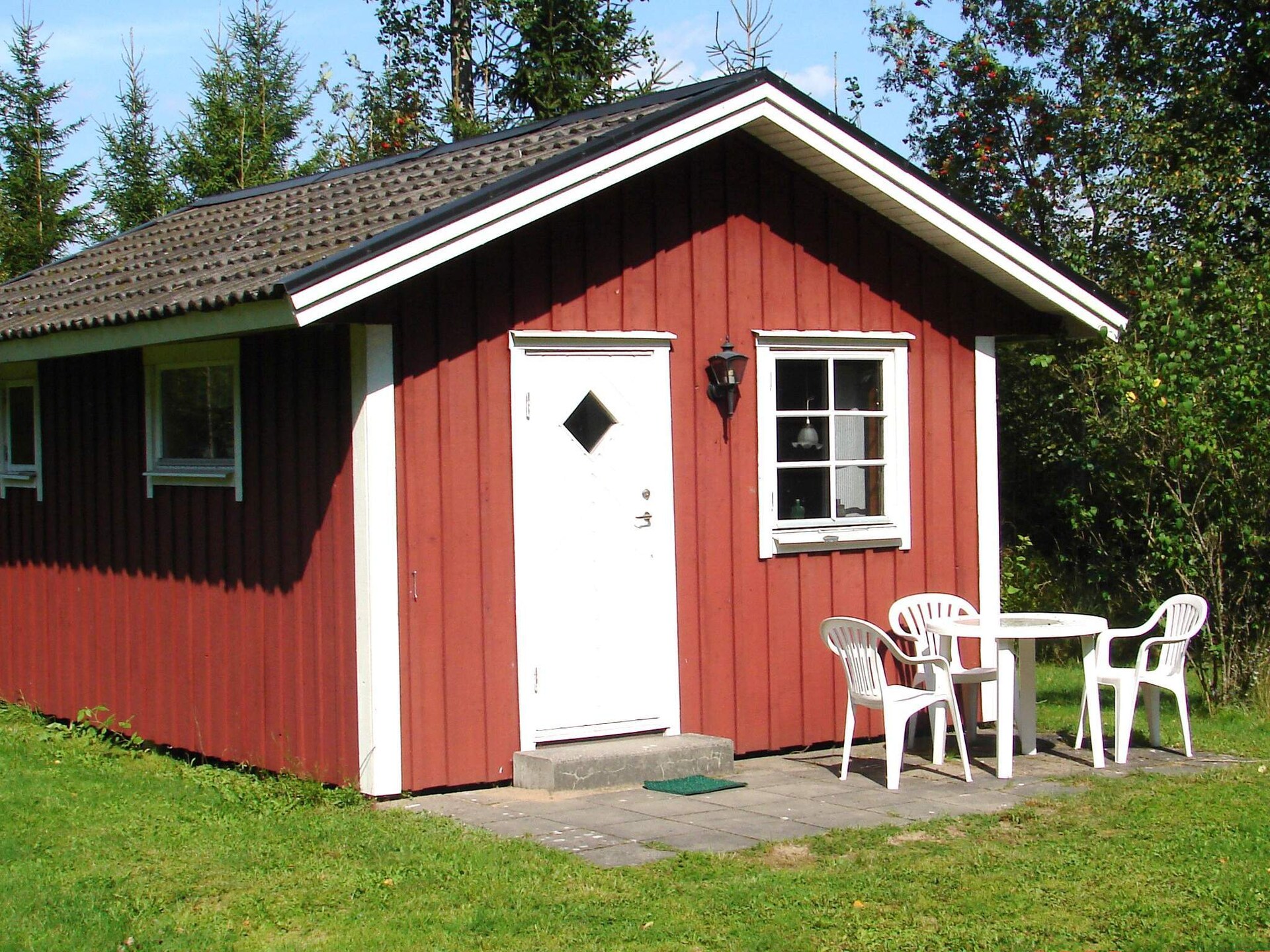 Op 300 m van het meer: Sfeervol vakantiehuis in Håcksvik - foto 3