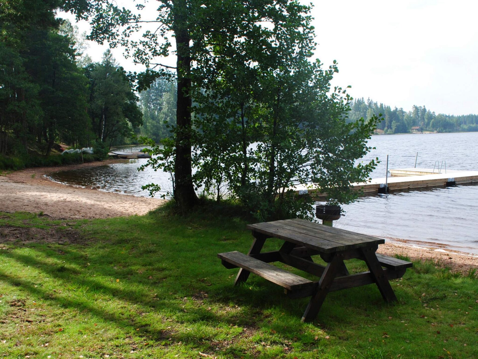 Op 300 m van het meer: Sfeervol vakantiehuis in Håcksvik - foto 23