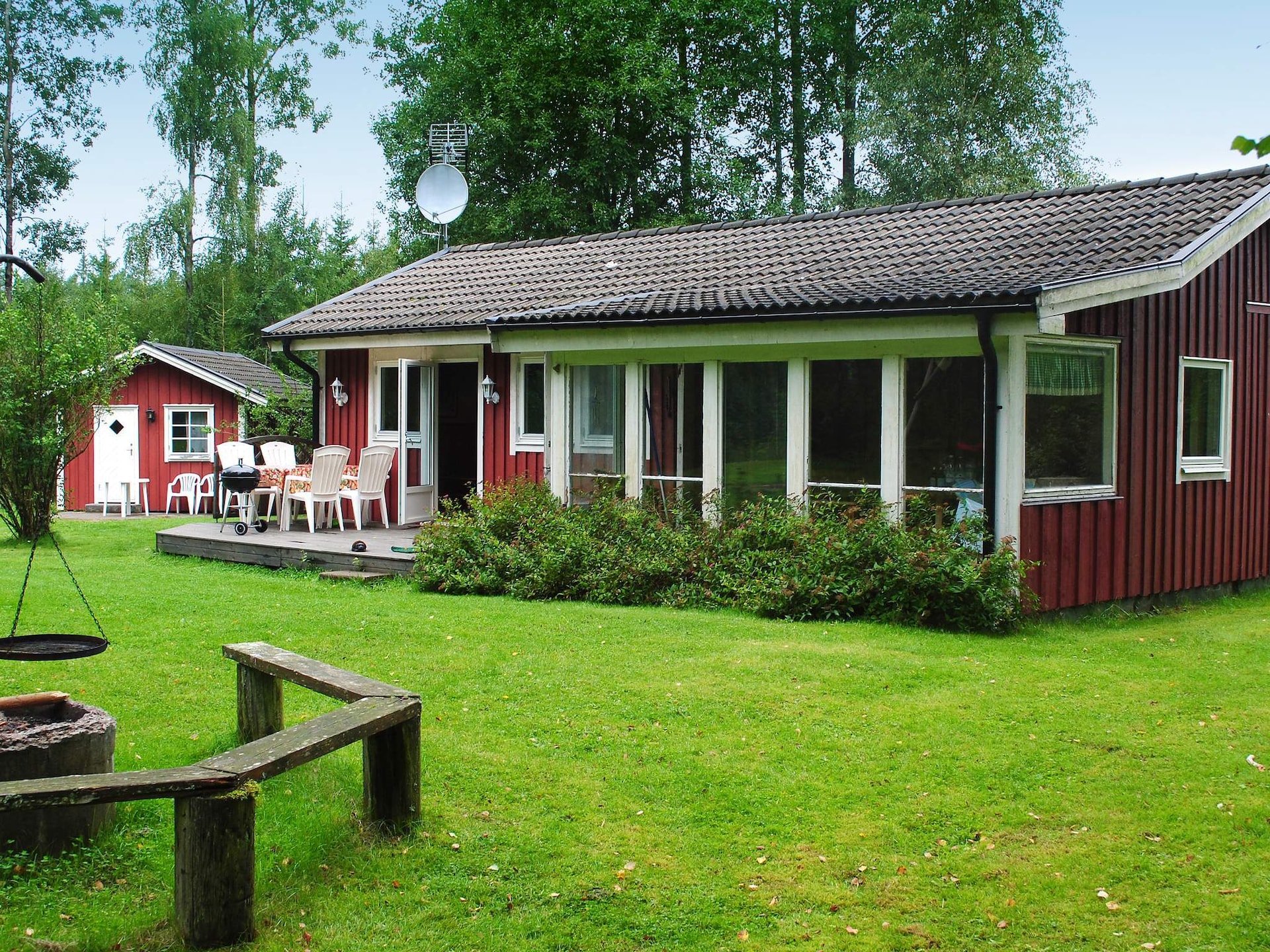 Op 300 m van het meer: Sfeervol vakantiehuis in Håcksvik - foto 30