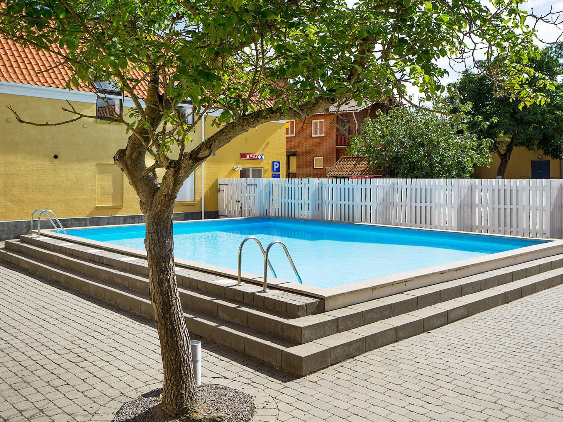 Op 300 m van zee: Comfortabel appartement in hartje Gudhjem - foto 21