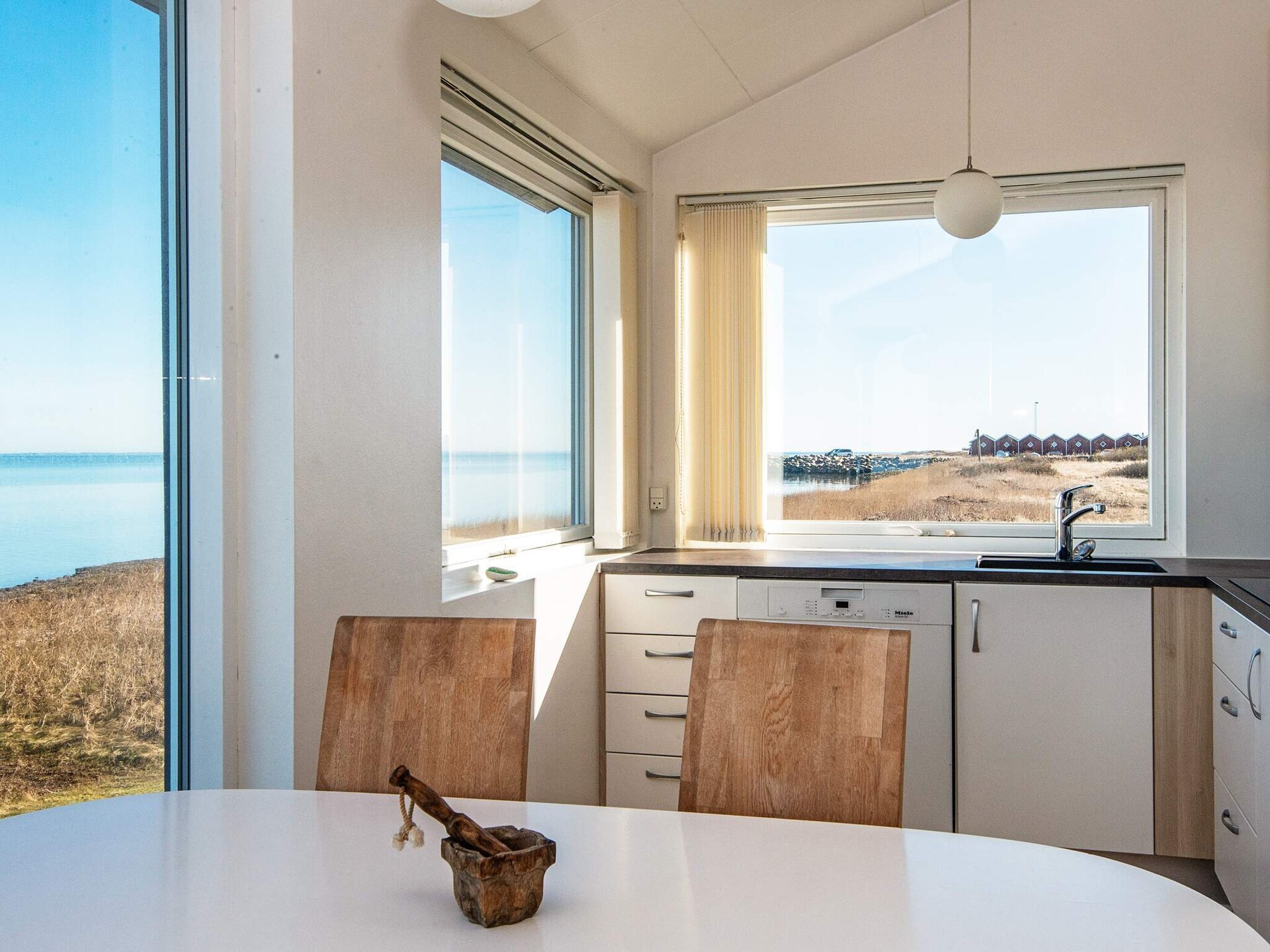 Vrijstaand vakantiehuis op 10.000 m² strandgrond, 20 meter van de zee - foto 26