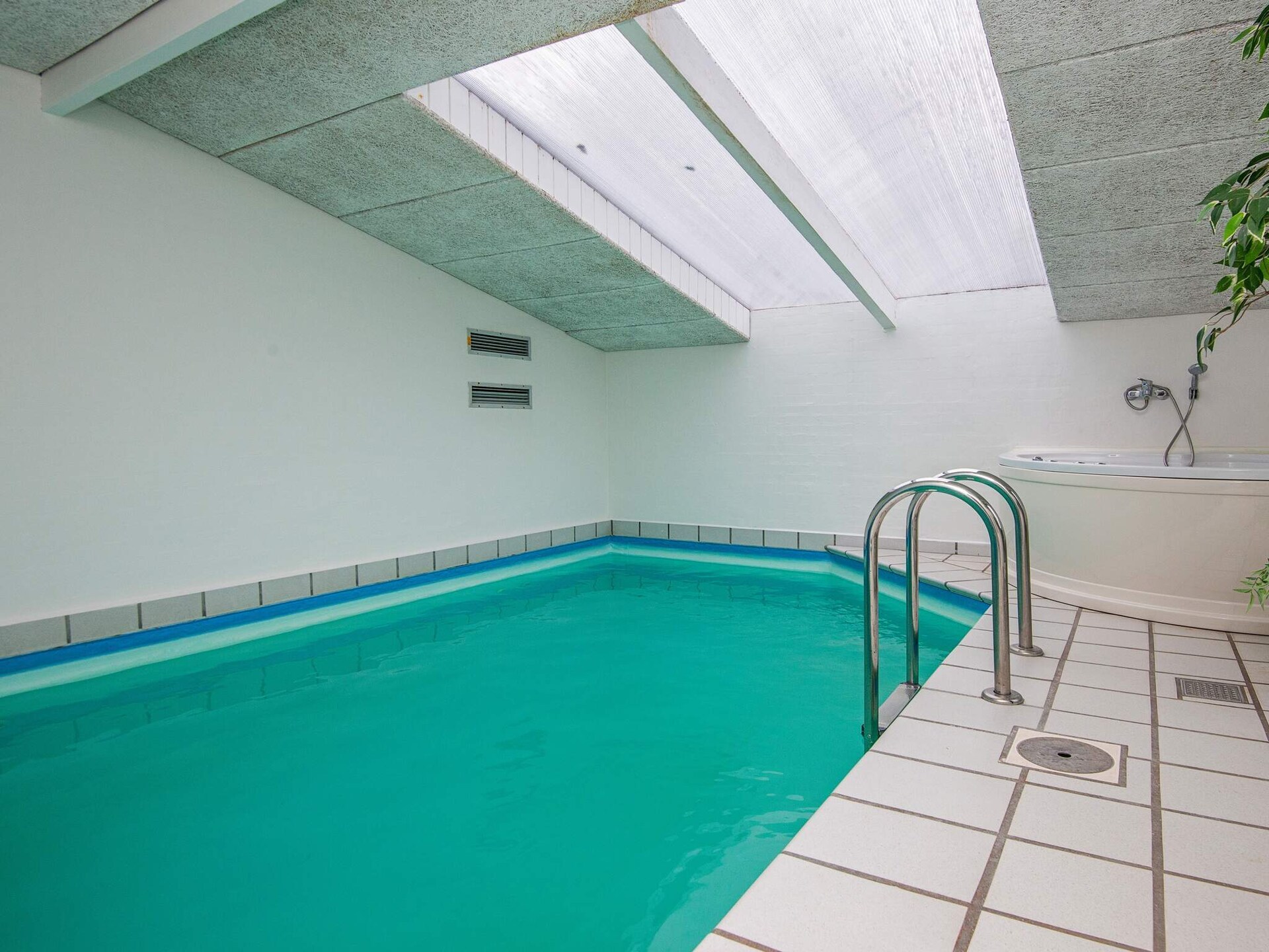 Op 300 m van zee: ruim vakantiehuis in Ørsted voor 14 personen - foto 15