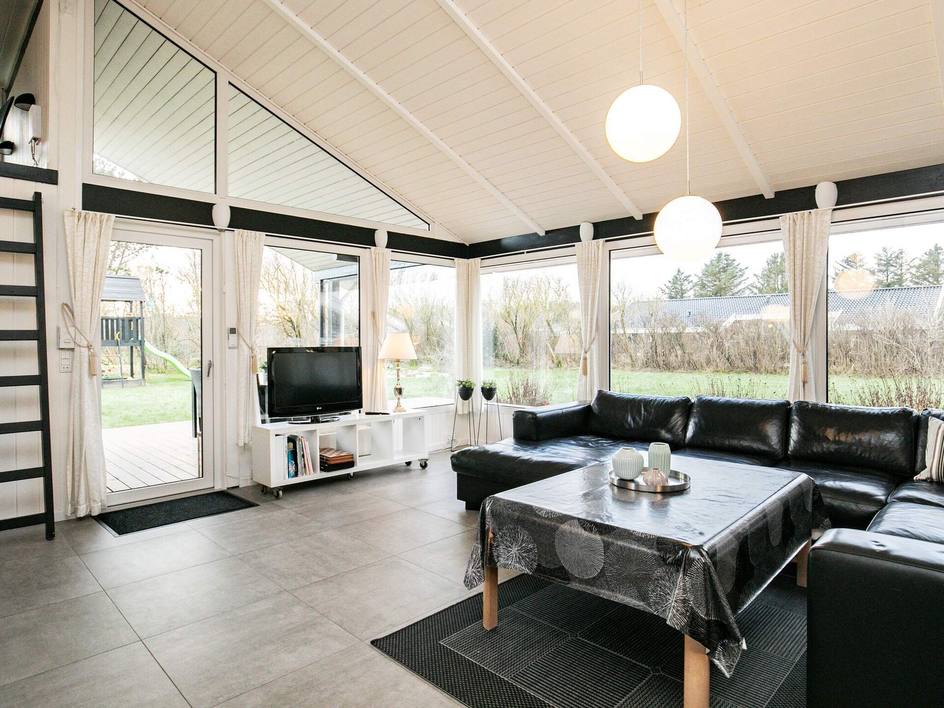 Ruim vakantiehuis met privézwembad & sauna op 900m van de Noordzee - foto 24