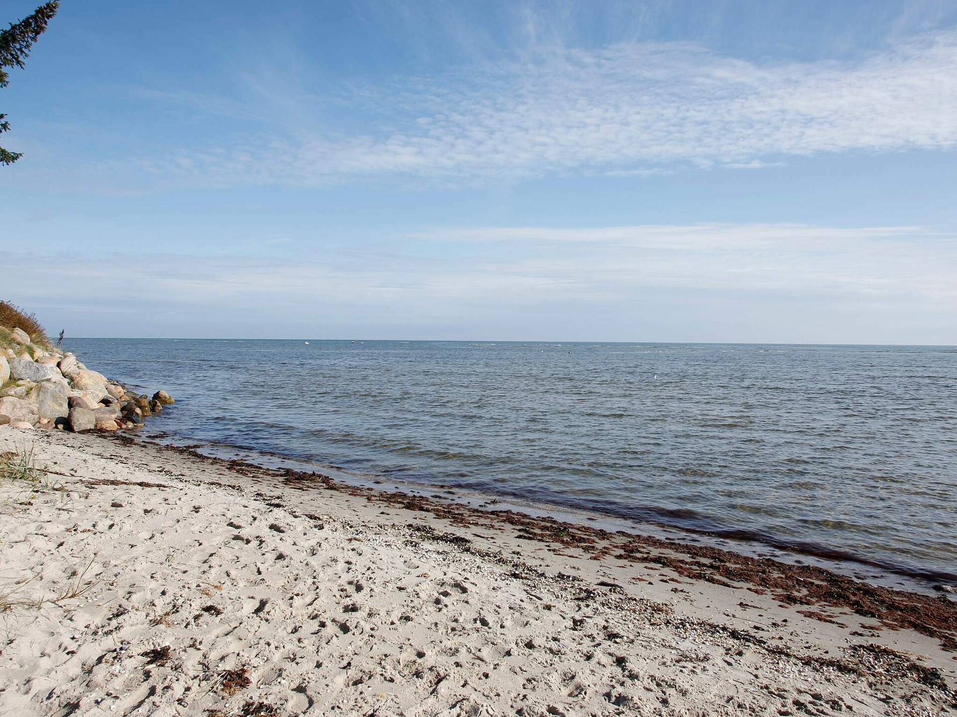 Strandvakantiehuis met whirlpool en zeezicht op 50 meter van het water in Hals - foto 13