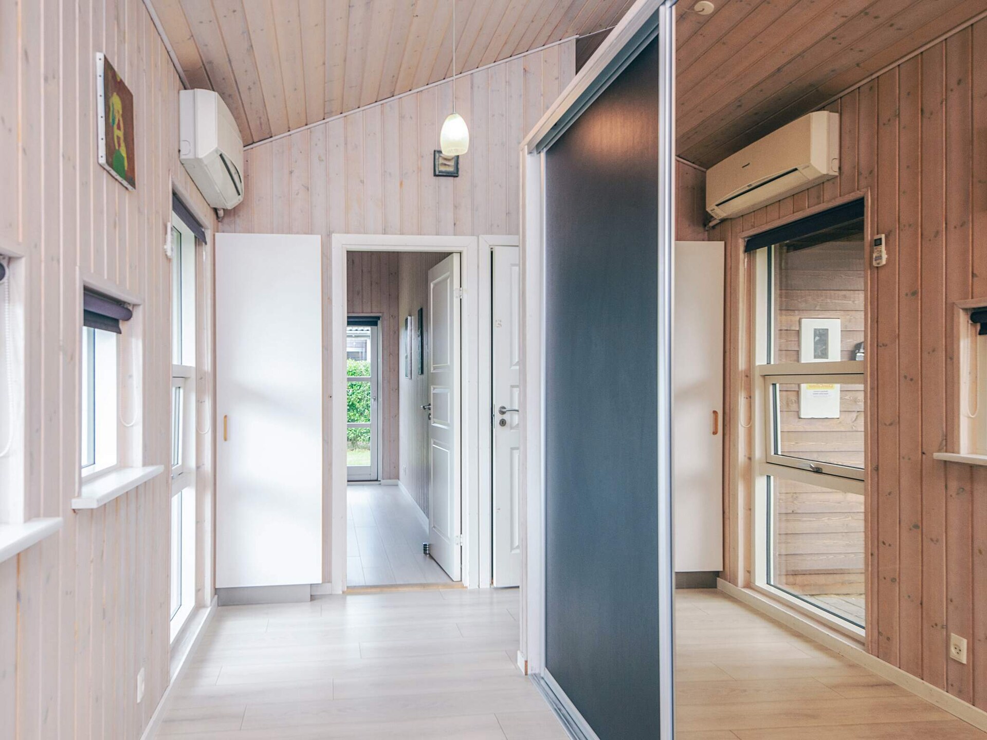 Activiteitenhuis aan het Kvie Meer met whirlpool, stoomcabine en panoramisch uitzicht - foto 16