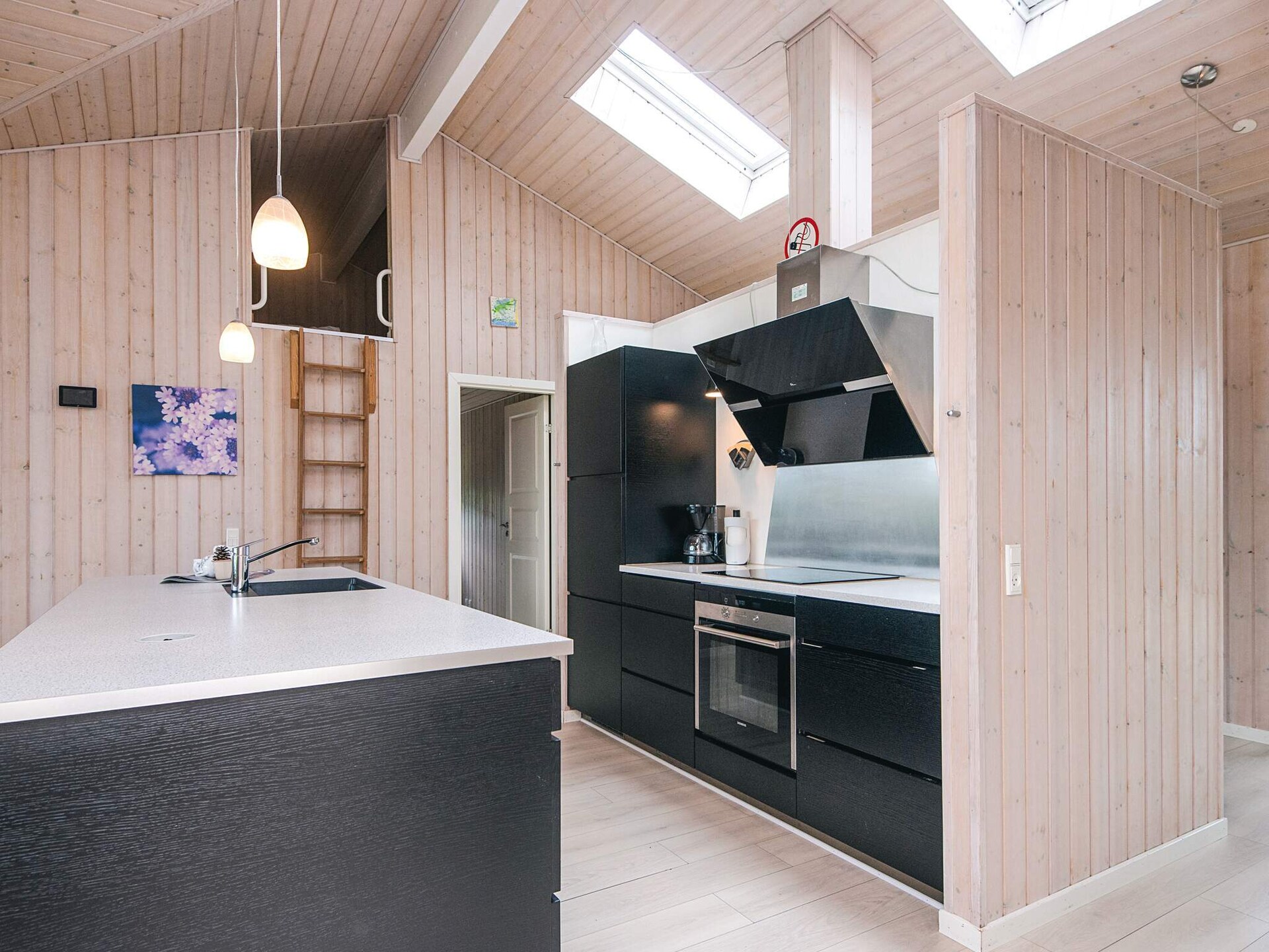 Activiteitenhuis aan het Kvie Meer met whirlpool, stoomcabine en panoramisch uitzicht - foto 20