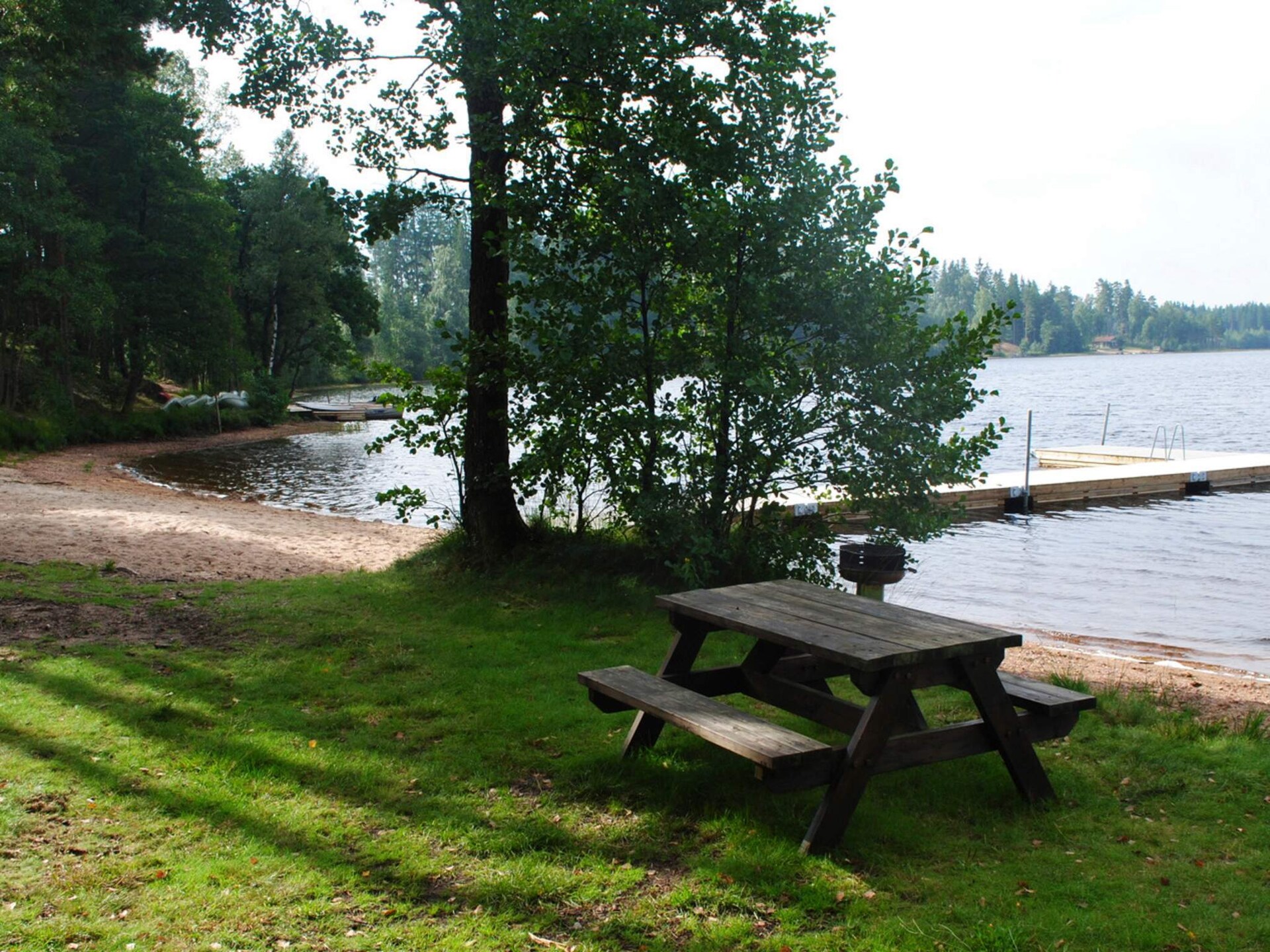 4-persoons vakantiehuis aan het meer in Håcksvik - foto 5