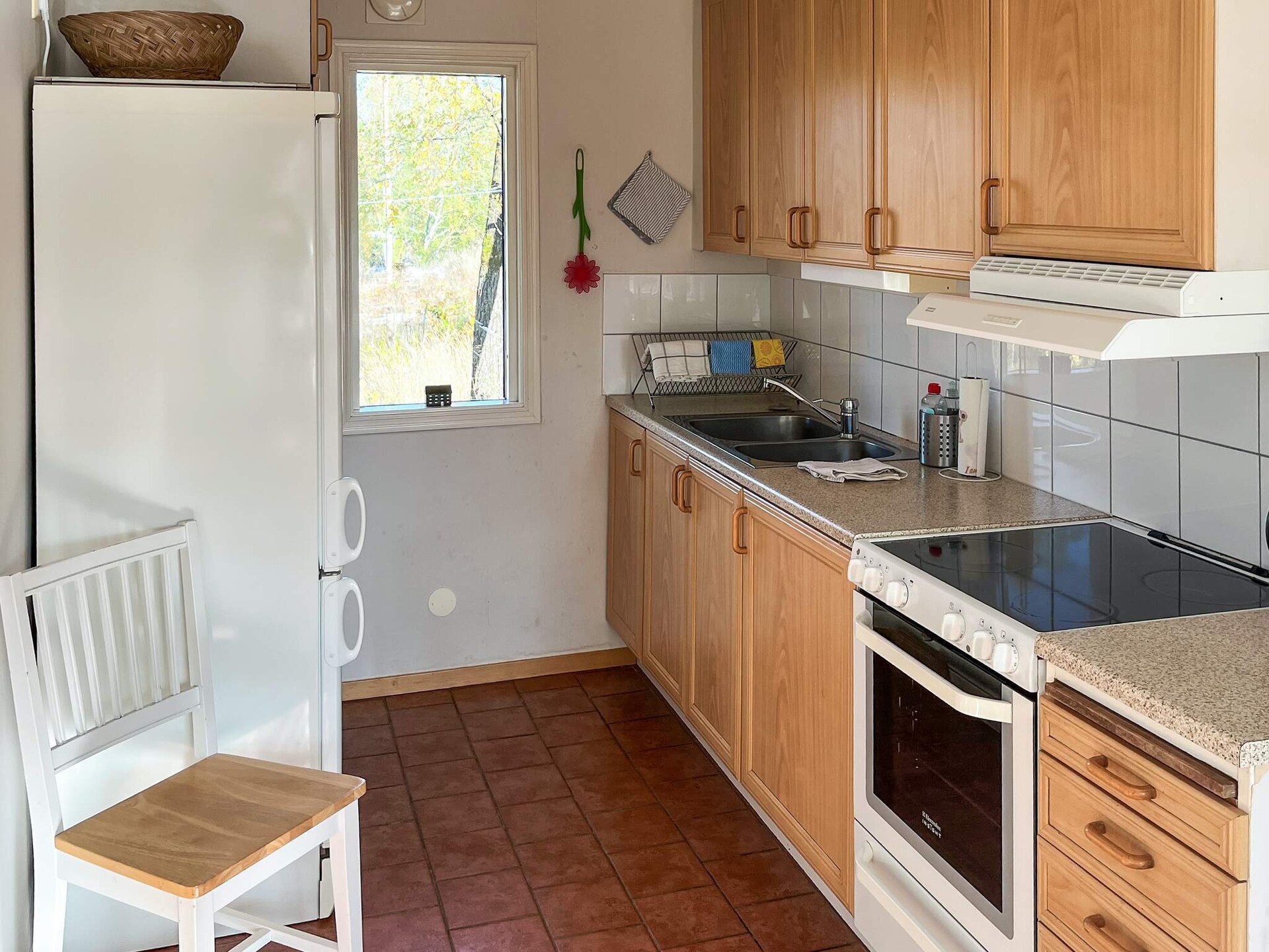 4-persoons vakantiehuis aan het meer in Håcksvik - foto 17
