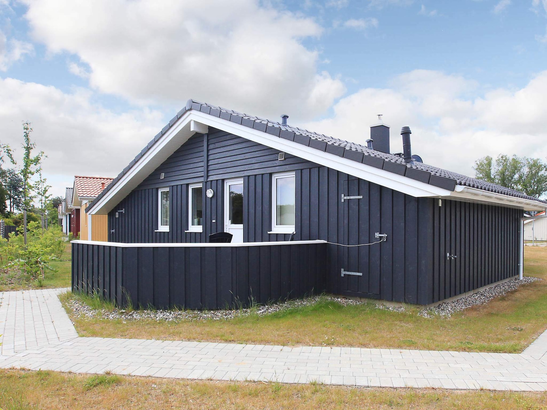 Licht Scandinavisch vakantiehuis met sauna en whirlpool, 250m van zee - foto 5