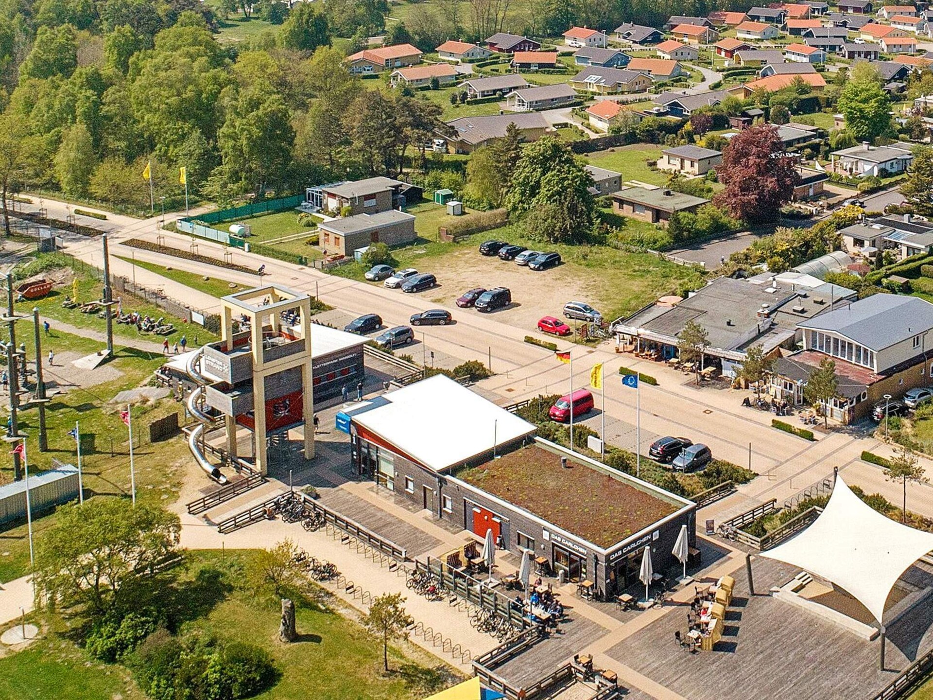Licht Scandinavisch vakantiehuis met sauna en whirlpool, 250m van zee - foto 25