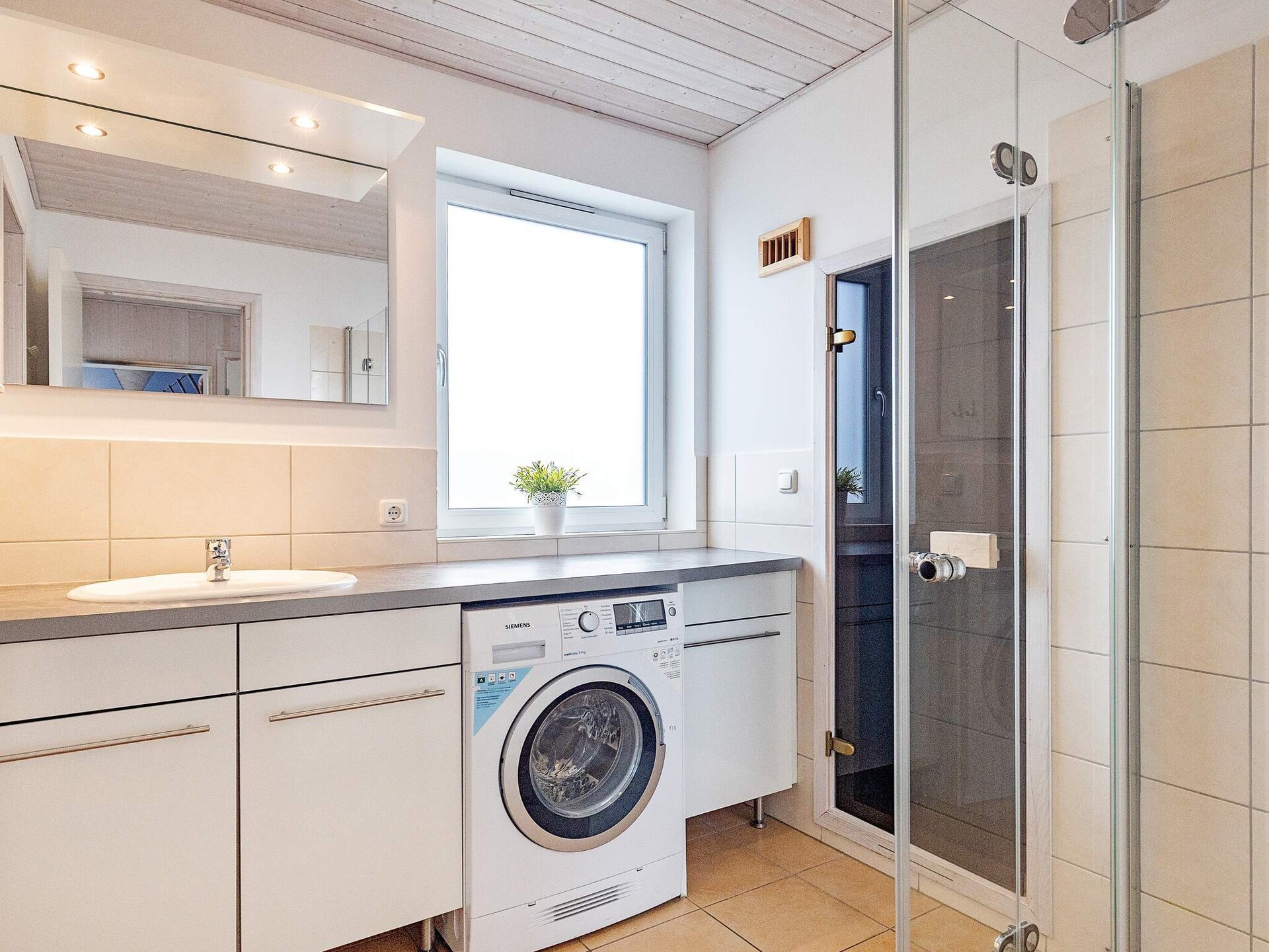 Panoramahuis op 70 meter van zee met sauna en whirlpool in Wendtorf - foto 20