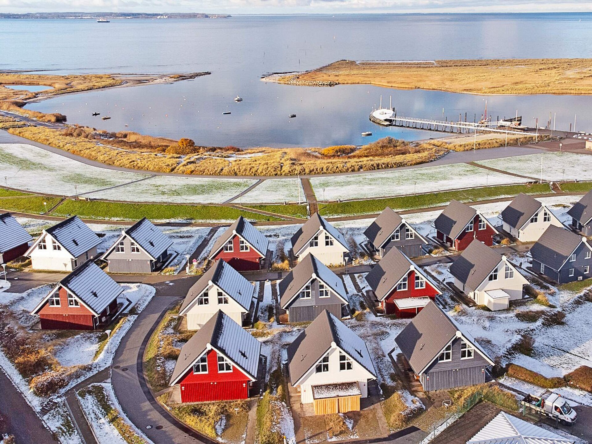 Panoramahuis op 70 meter van zee met sauna en whirlpool in Wendtorf - foto 37