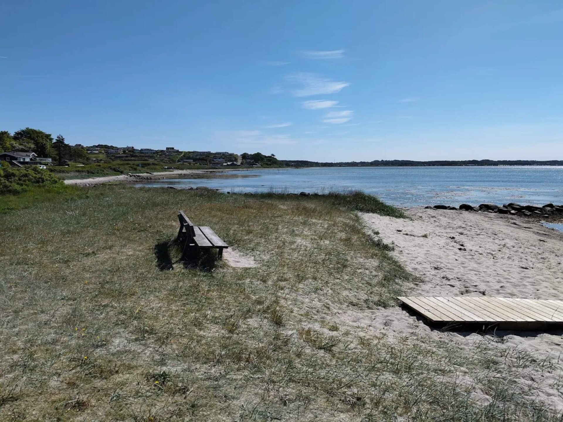 Licht vakantiehuis met houtkachel, 500m van Lyngsbæk Strand bij Ebeltoft - foto 2