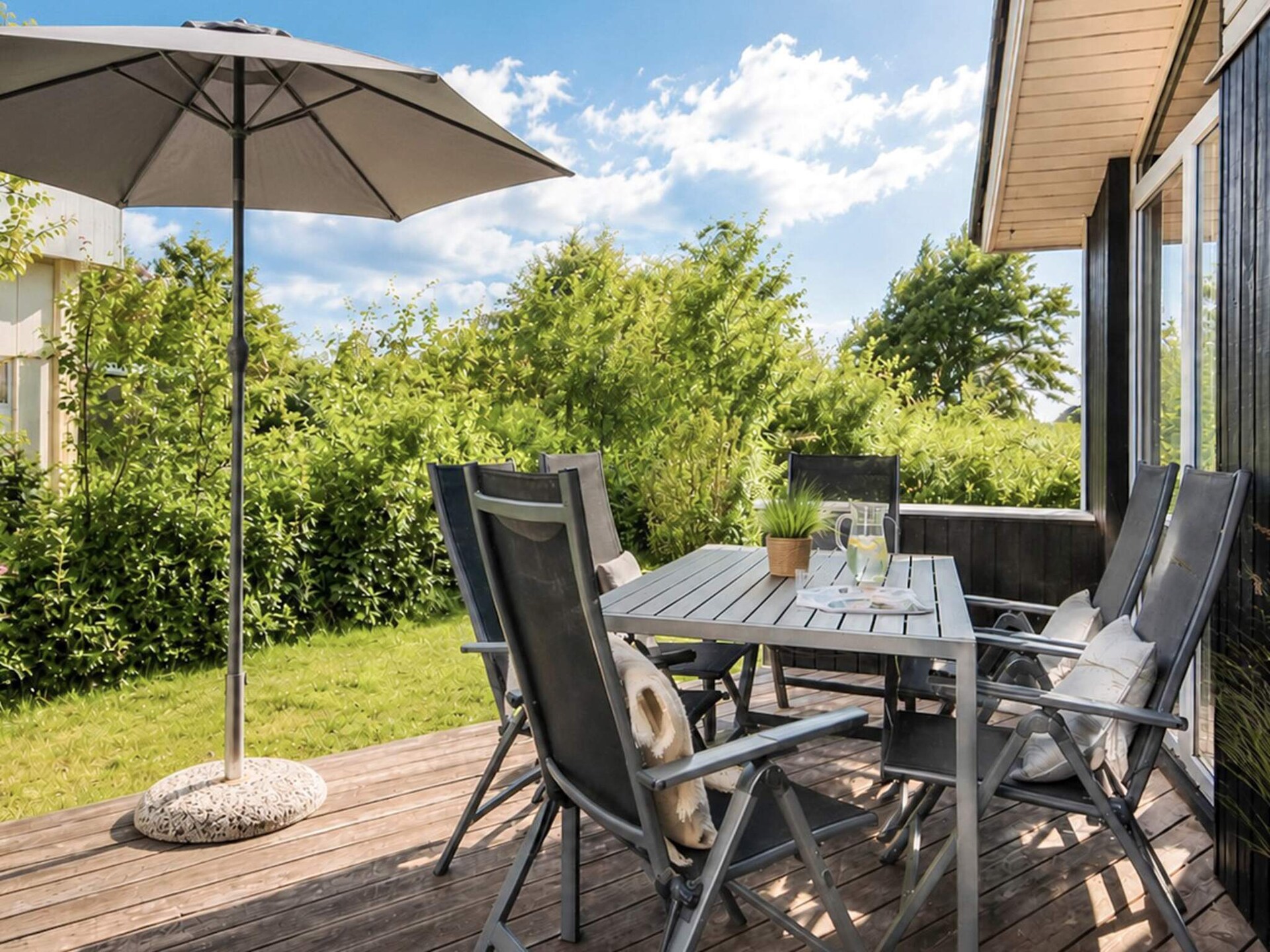 Aan zee: Licht vakantiehuis in Scandinavische stijl in Grömitz · 52 m² - foto 4