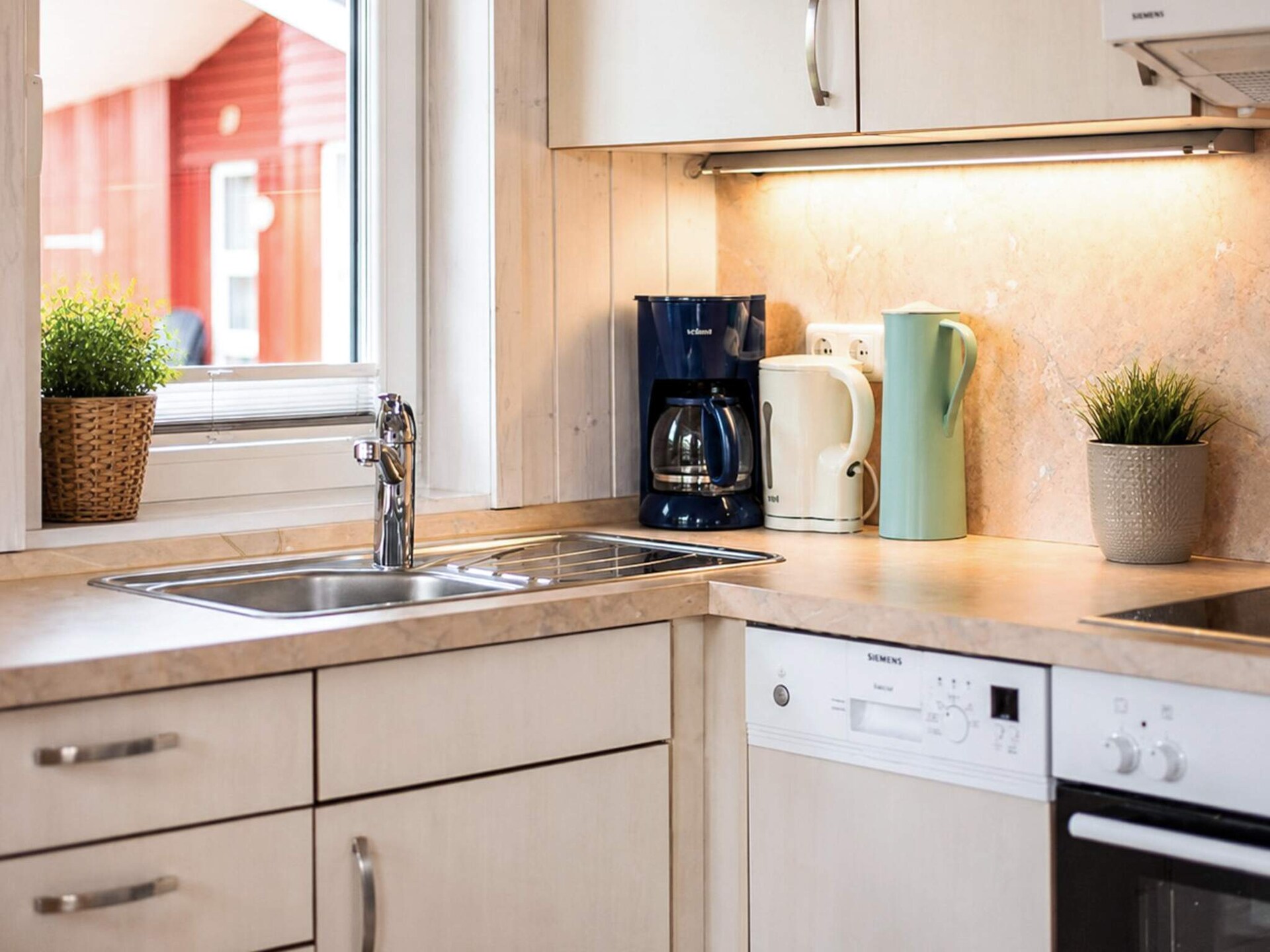 Aan zee: Licht vakantiehuis in Scandinavische stijl in Grömitz · 52 m² - foto 11