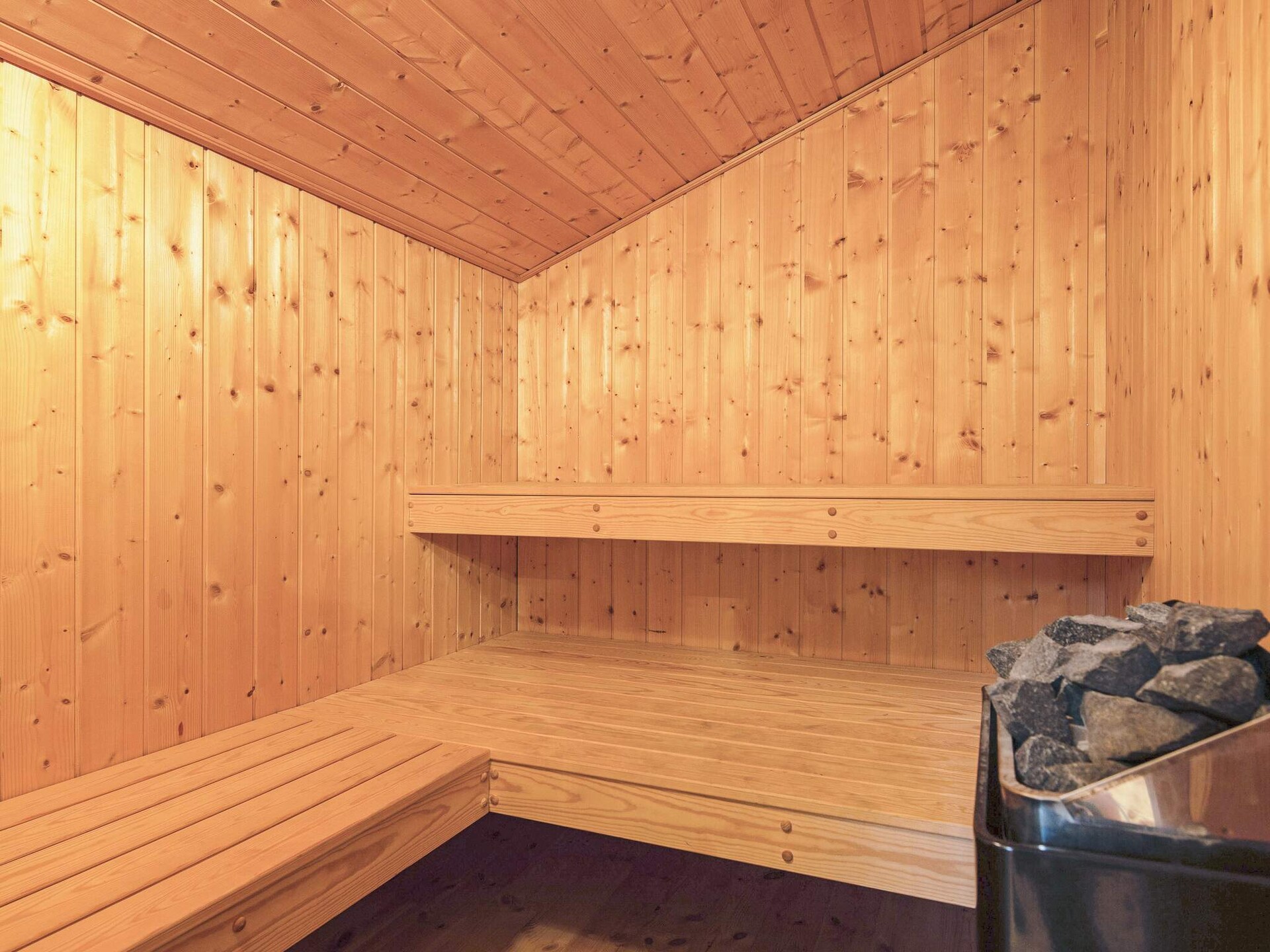 Vrijstaand vakantiehuis met sauna en whirlpool op 250 meter van zee in Grömitz - foto 21