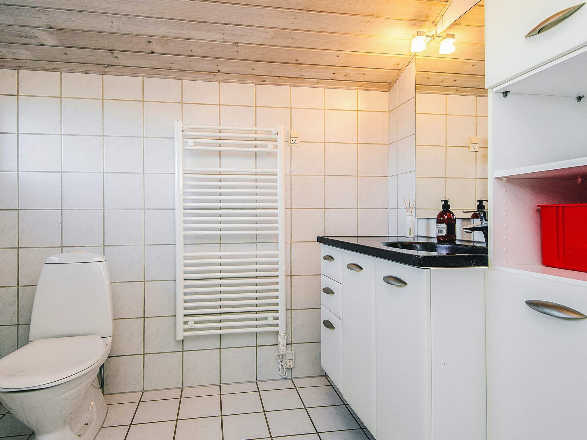 Knus vakantiehuis op 50 meter van zee bij Rønde - foto 29