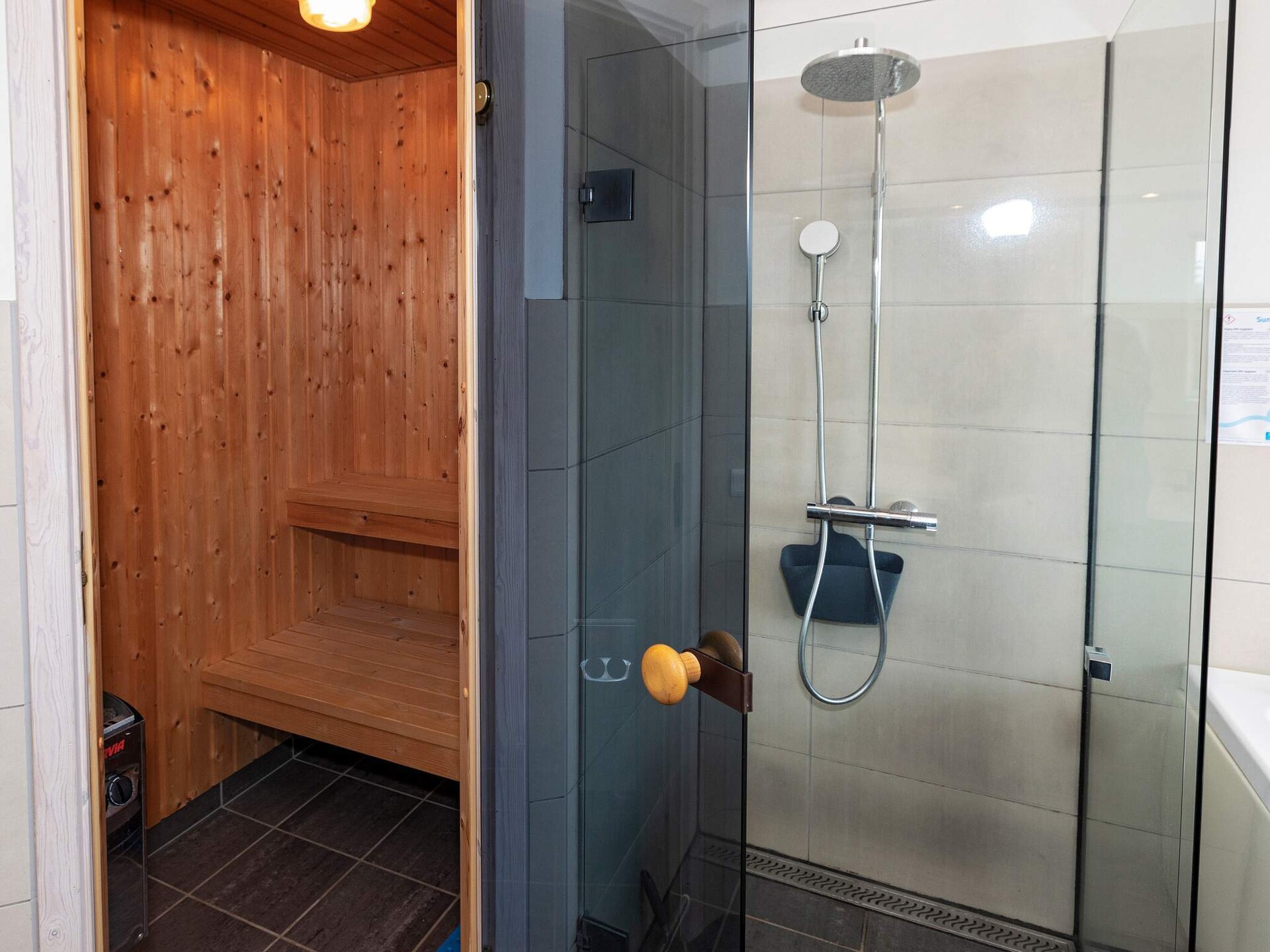 Ruim vakantiehuis met whirlpool, sauna & biljart op 900m van strand in Løkken - foto 42
