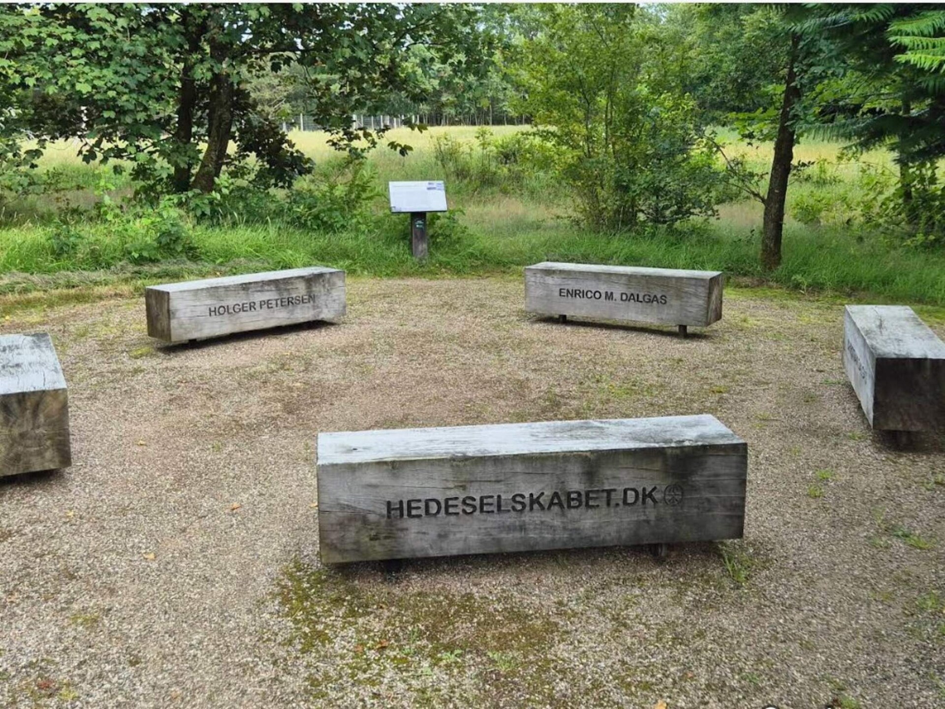 Vrijstaand vakantiehuis in Hovborg met terras en uitzicht op het groen - foto 5