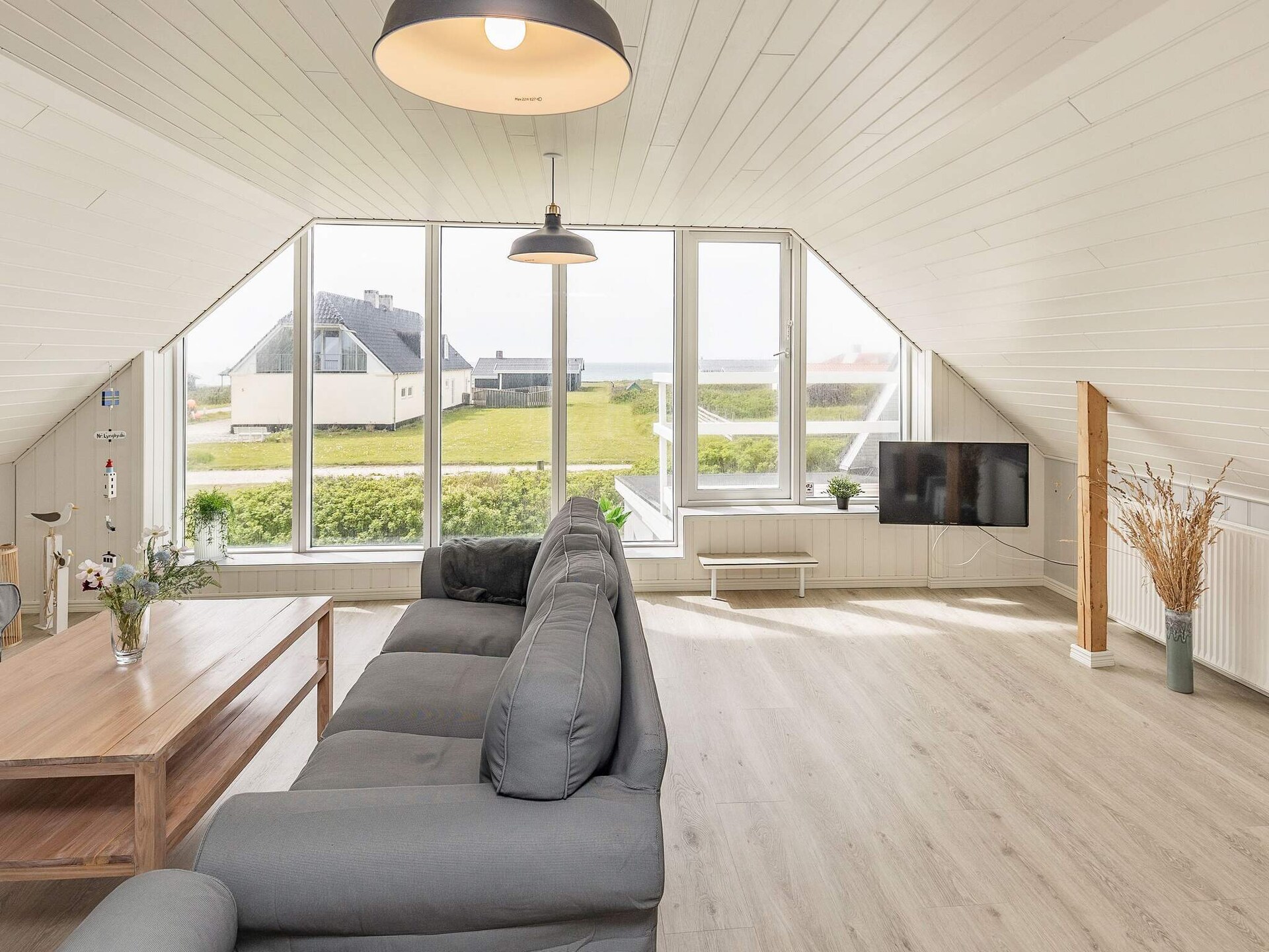 Gerenoveerd vakantiehuis voor 14 personen op 100m van het Noordzeestrand in Løkken - foto 15