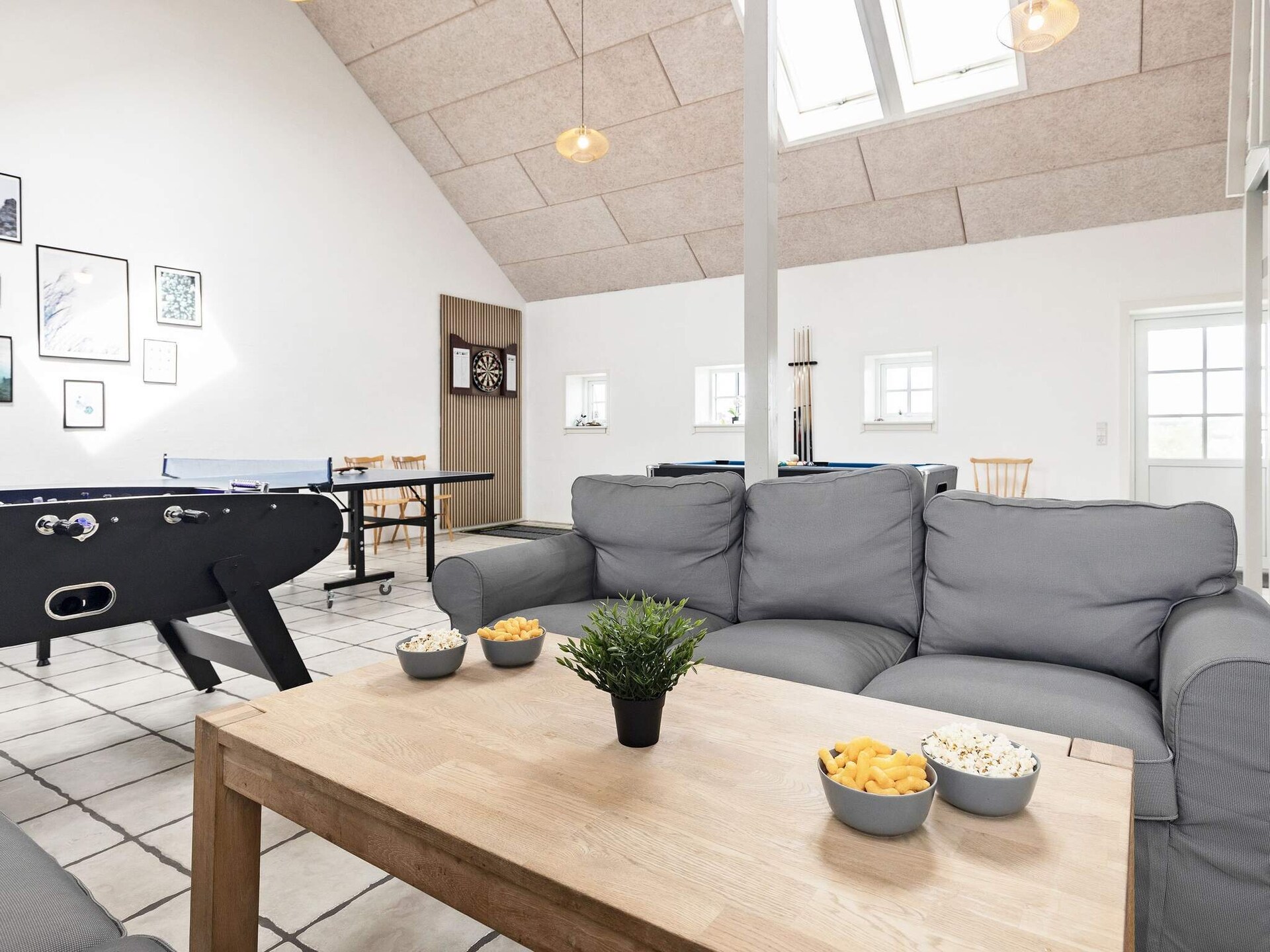 Gerenoveerd vakantiehuis voor 14 personen op 100m van het Noordzeestrand in Løkken - foto 17