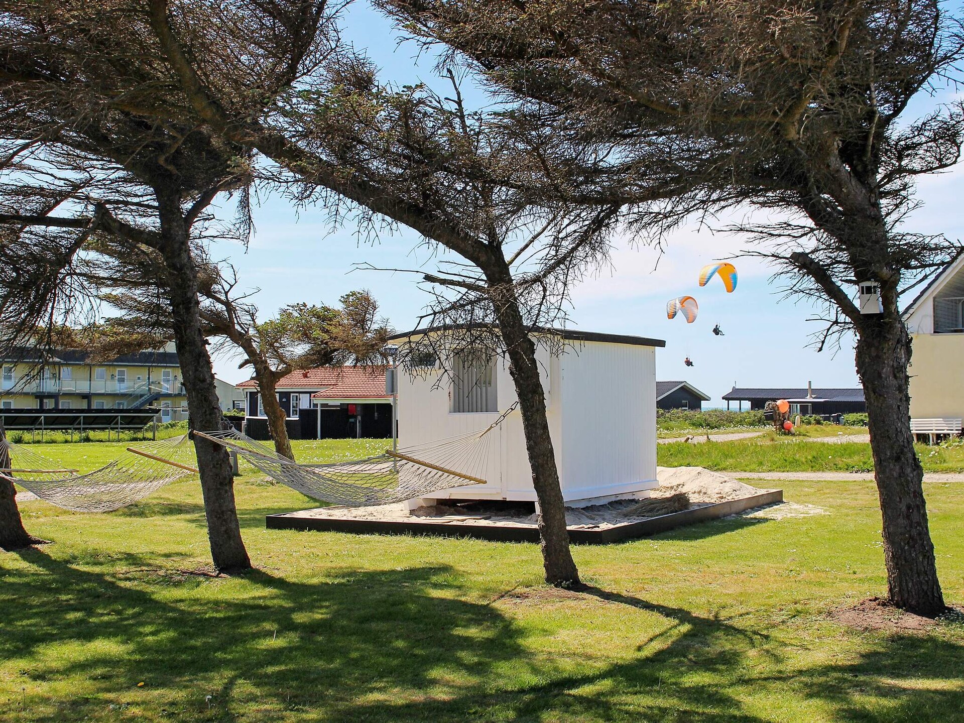 Gerenoveerd vakantiehuis voor 14 personen op 100m van het Noordzeestrand in Løkken - foto 3
