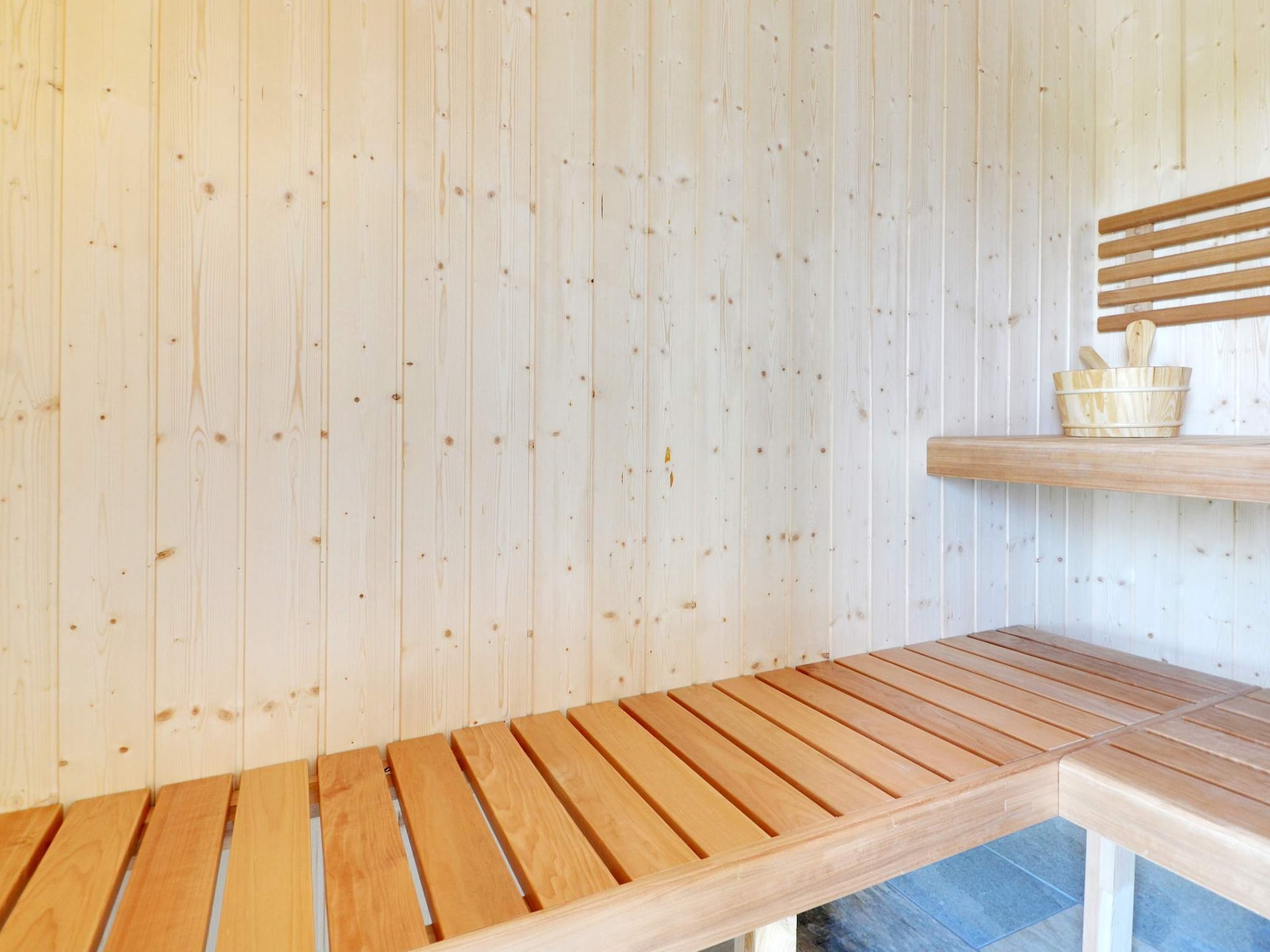 Ruim vakantiehuis voor 16 personen met zwem-spa en sauna bij meer Ansager - foto 42