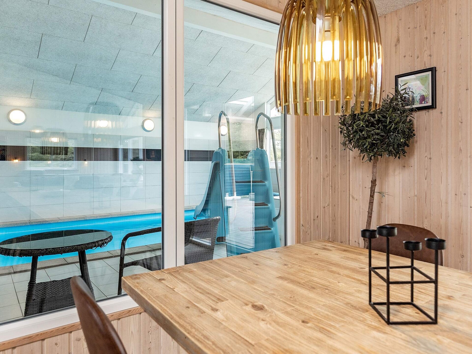 Groots vakantiehuis voor 18 personen met zwembad en activiteitenruimte, 350m van zee - foto 21
