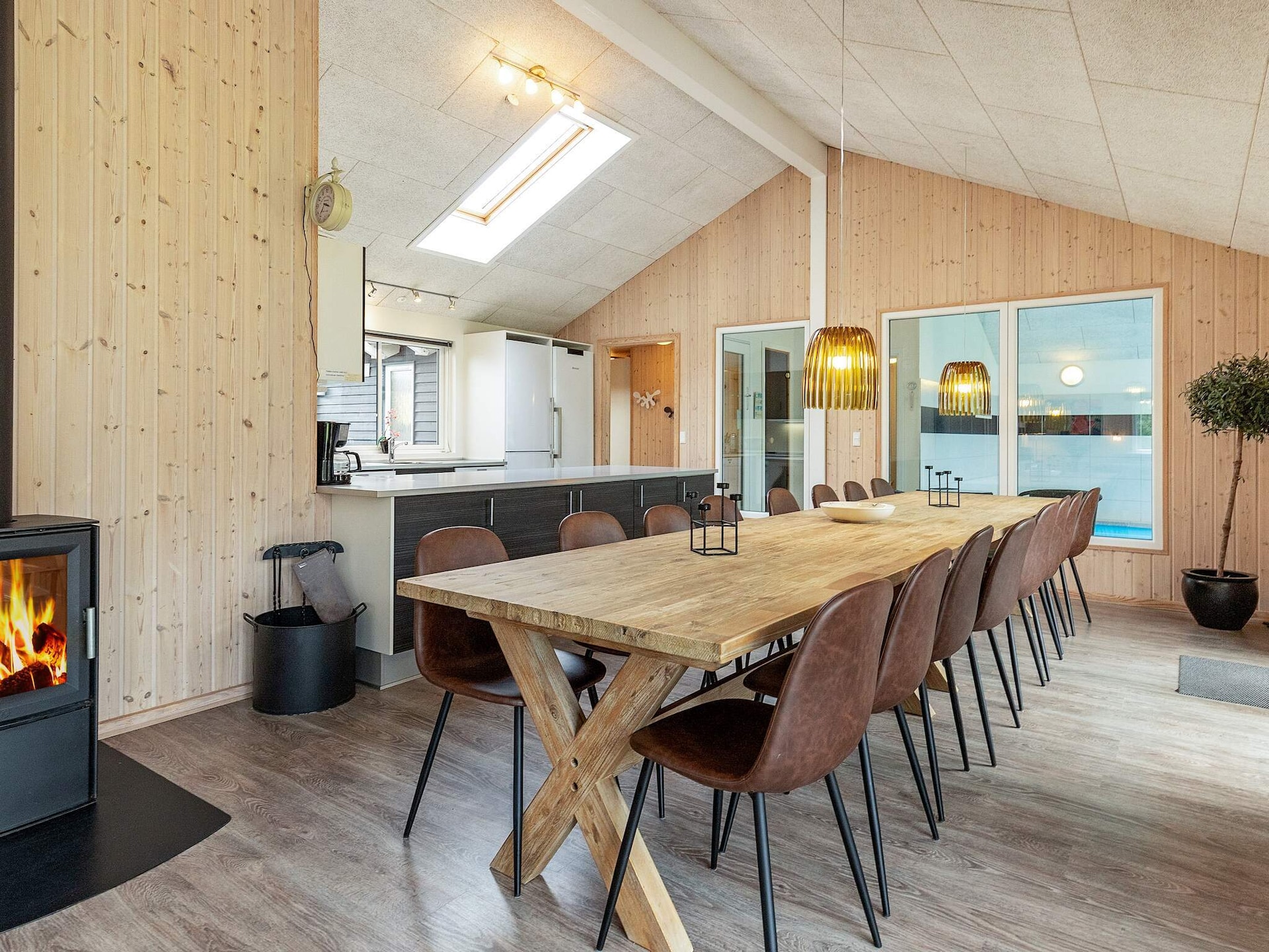 Groots vakantiehuis voor 18 personen met zwembad en activiteitenruimte, 350m van zee - foto 25