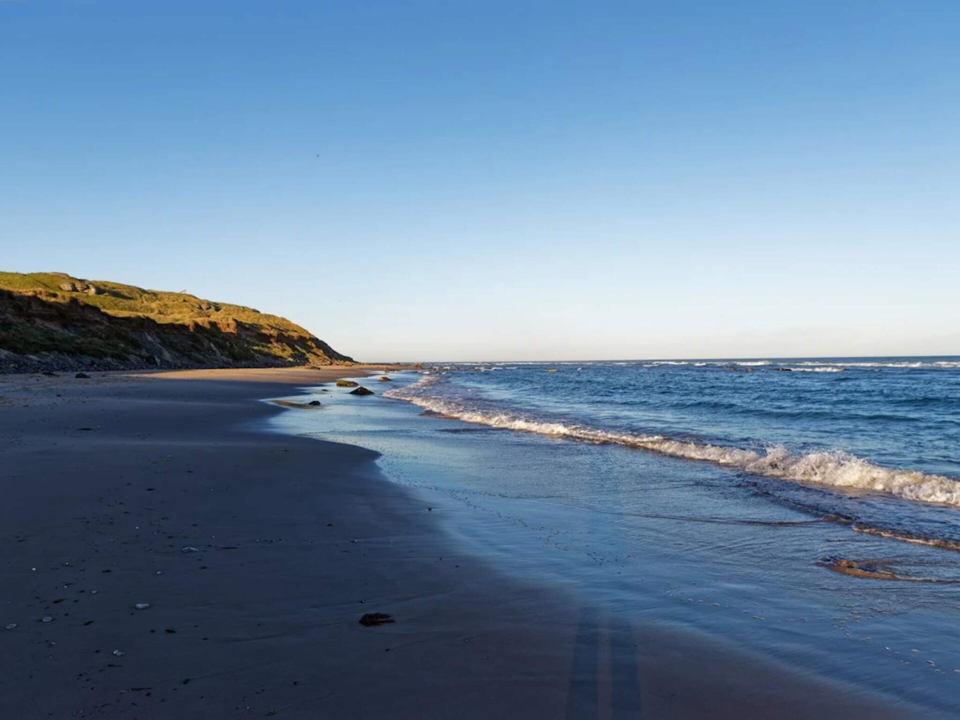 Lichtrijk vakantiehuis op duinperceel bij Tornby Strand - foto 4