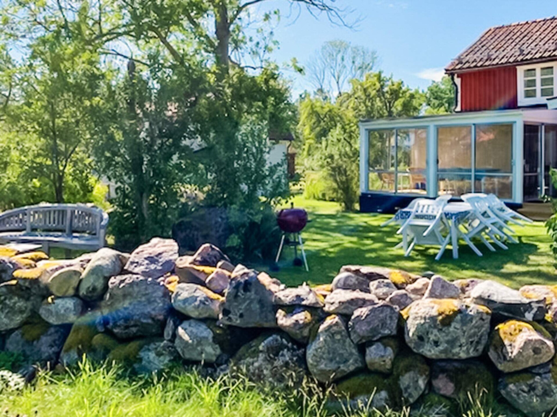 Op 300 m van zee: Traditioneel vakantiehuis in Loftahammar - foto 7