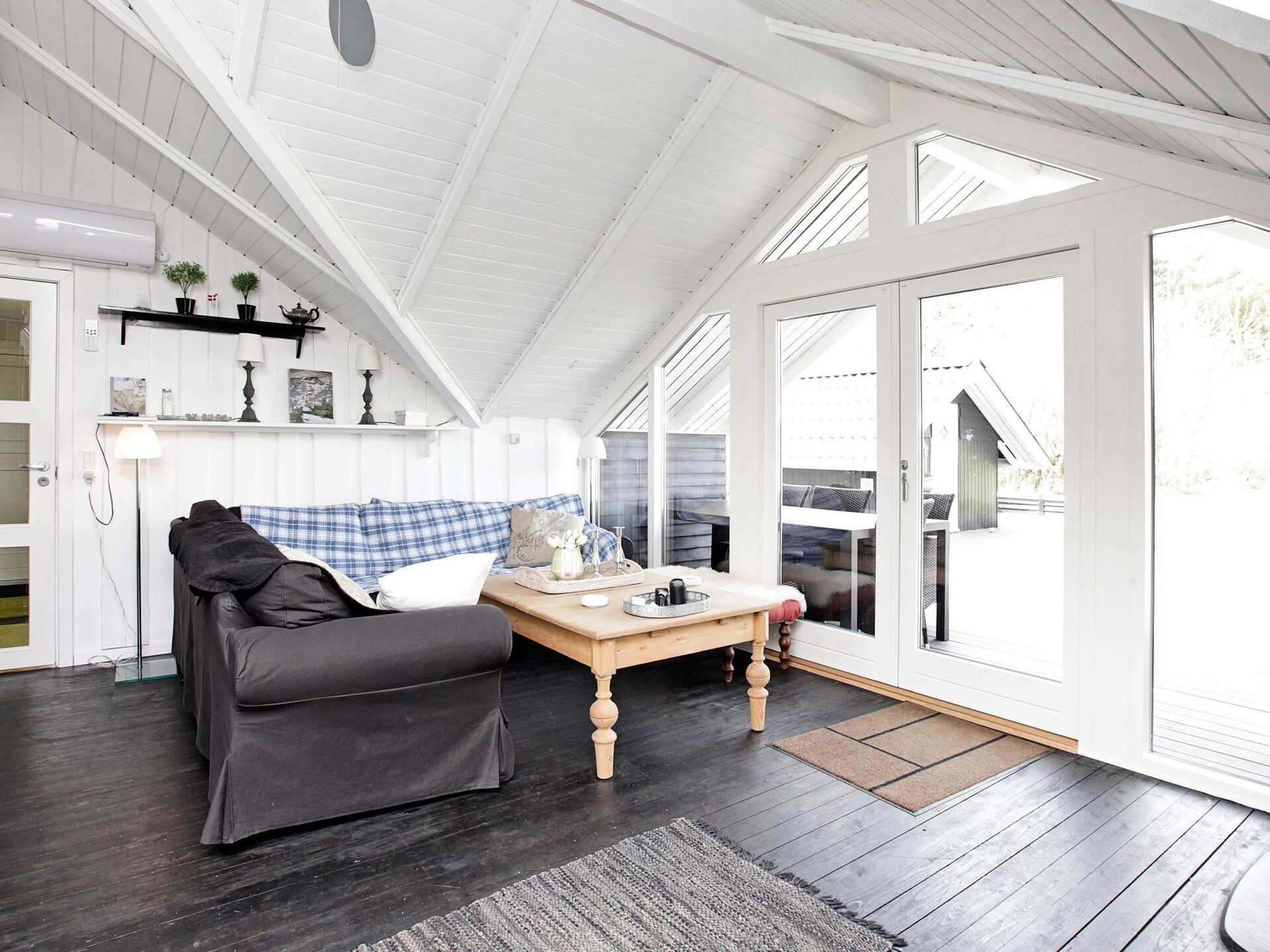 Vrijstaand vakantiehuis direct aan het meer bij Ansager met kano - foto 20