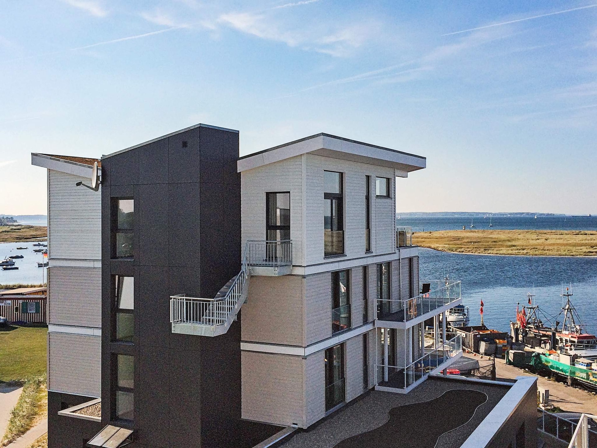 4-persoons appartement aan zee in Wendtorf met havenzicht · 68 m² - foto 4