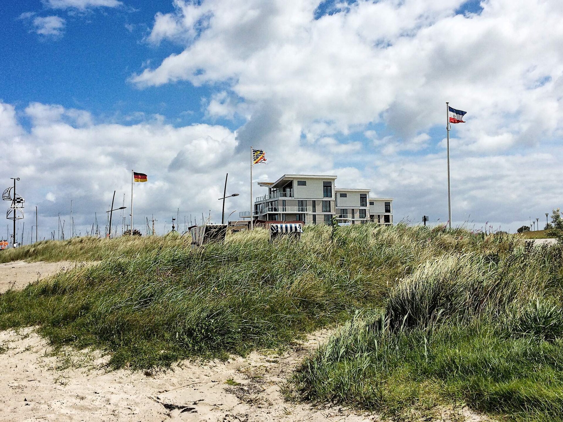 Appartement aan zee met uitzicht op Oostzee en jachthaven in Wendtorf - foto 4