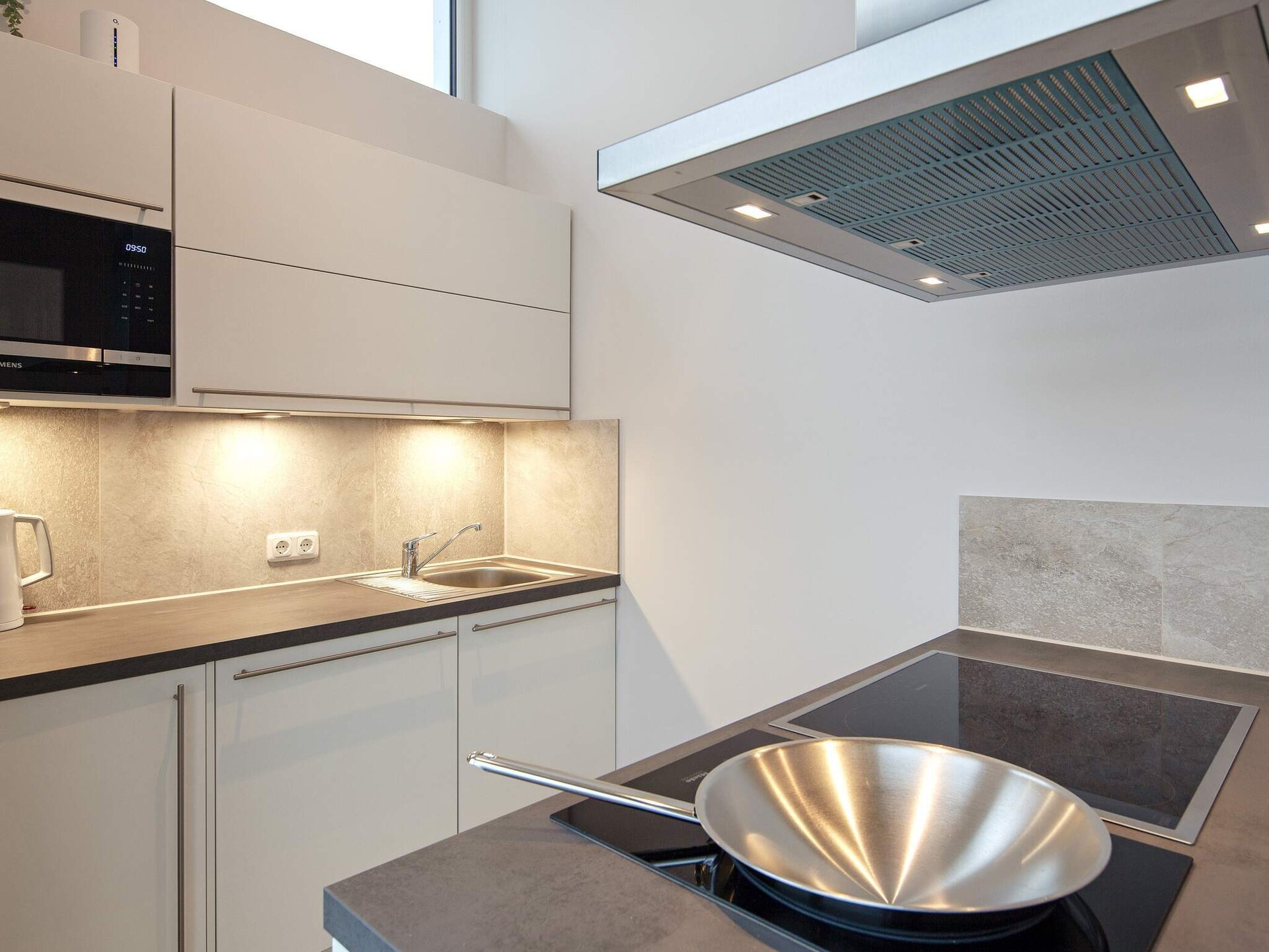 Penthouse aan de haven van Wendtorf met panoramisch zeezicht - foto 12