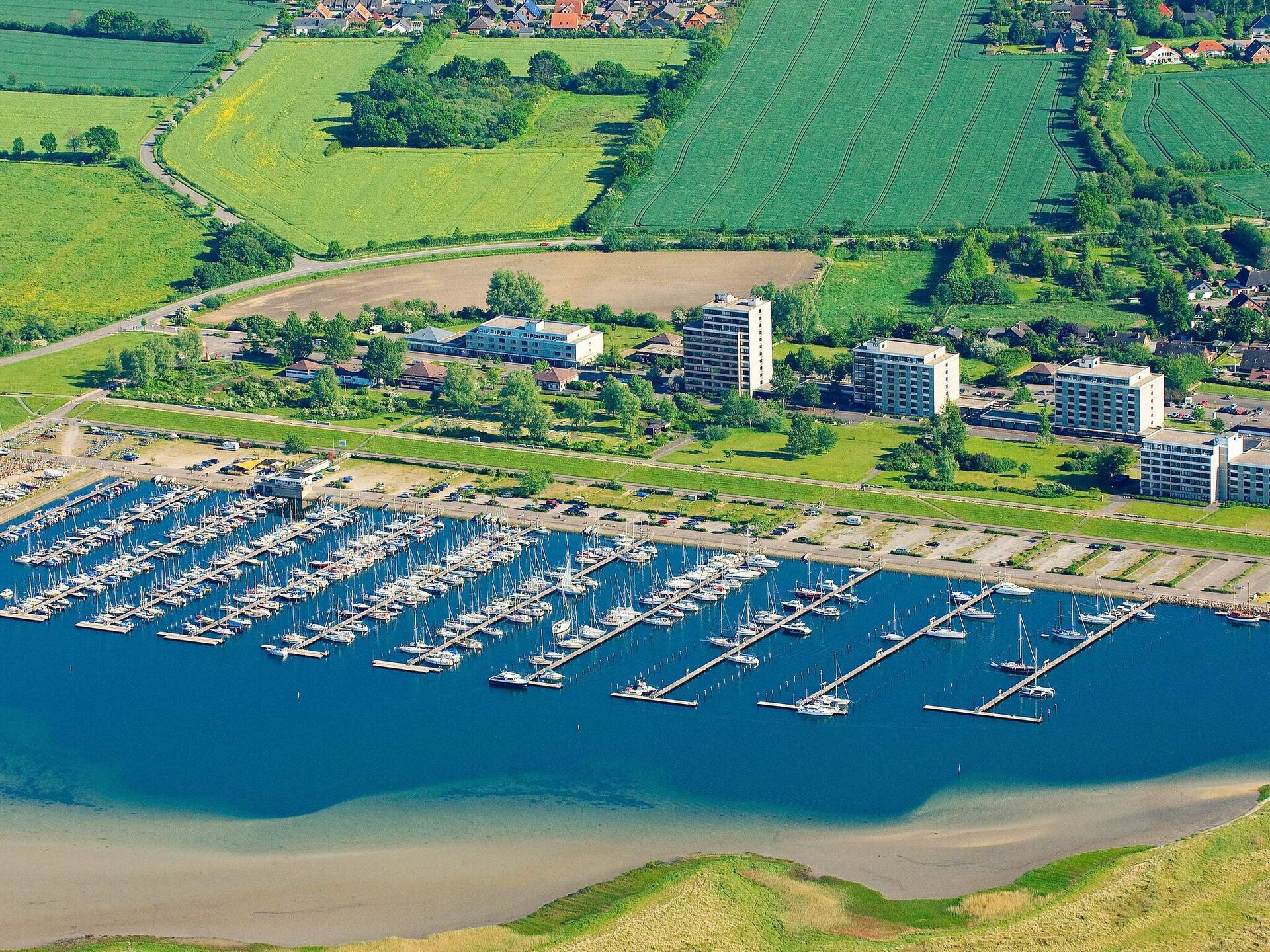 Appartement aan de Oostzee met panoramisch zicht op de jachthaven - foto 32