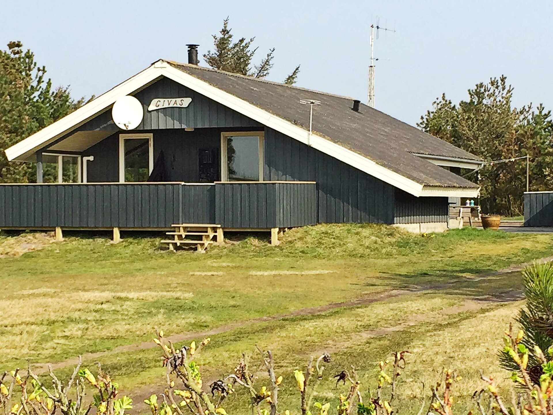 Vrijstaand vakantiehuis met panoramisch uitzicht op 700m van de zee in Blåvand - foto 4