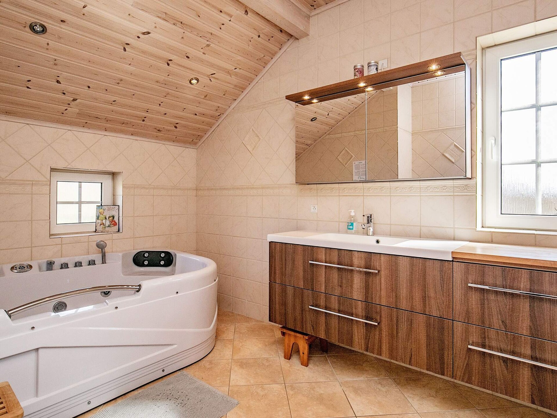 7-persoons vakantiehuis aan zee in Spøttrup met whirlpool - foto 35
