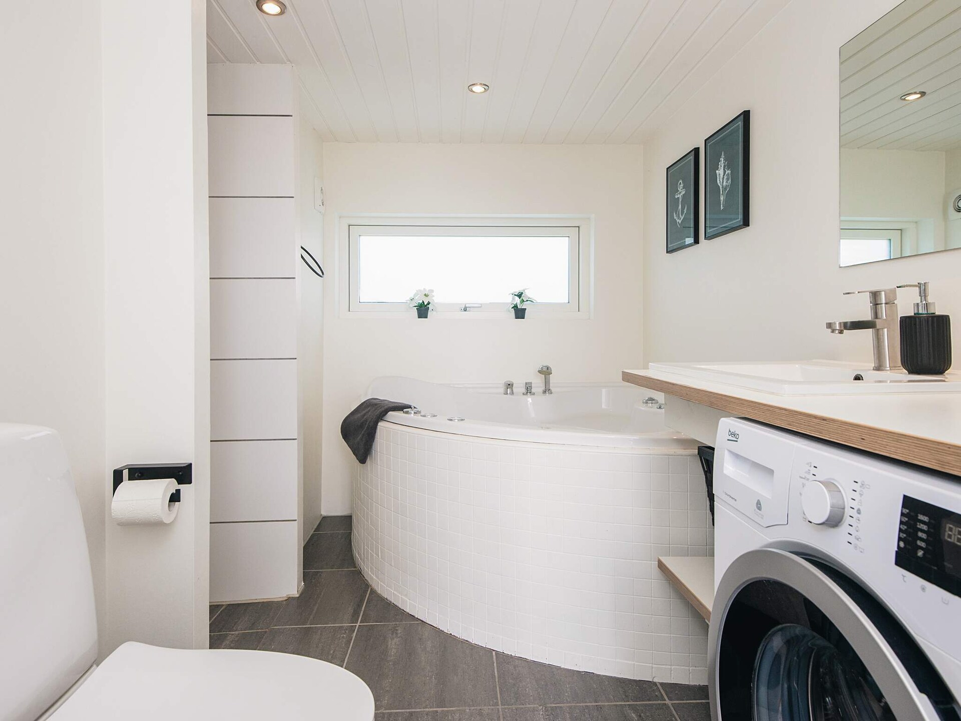 Licht vakantiehuis bij Ebeltoft met zeezicht en whirlpool, 300m van strand - foto 24