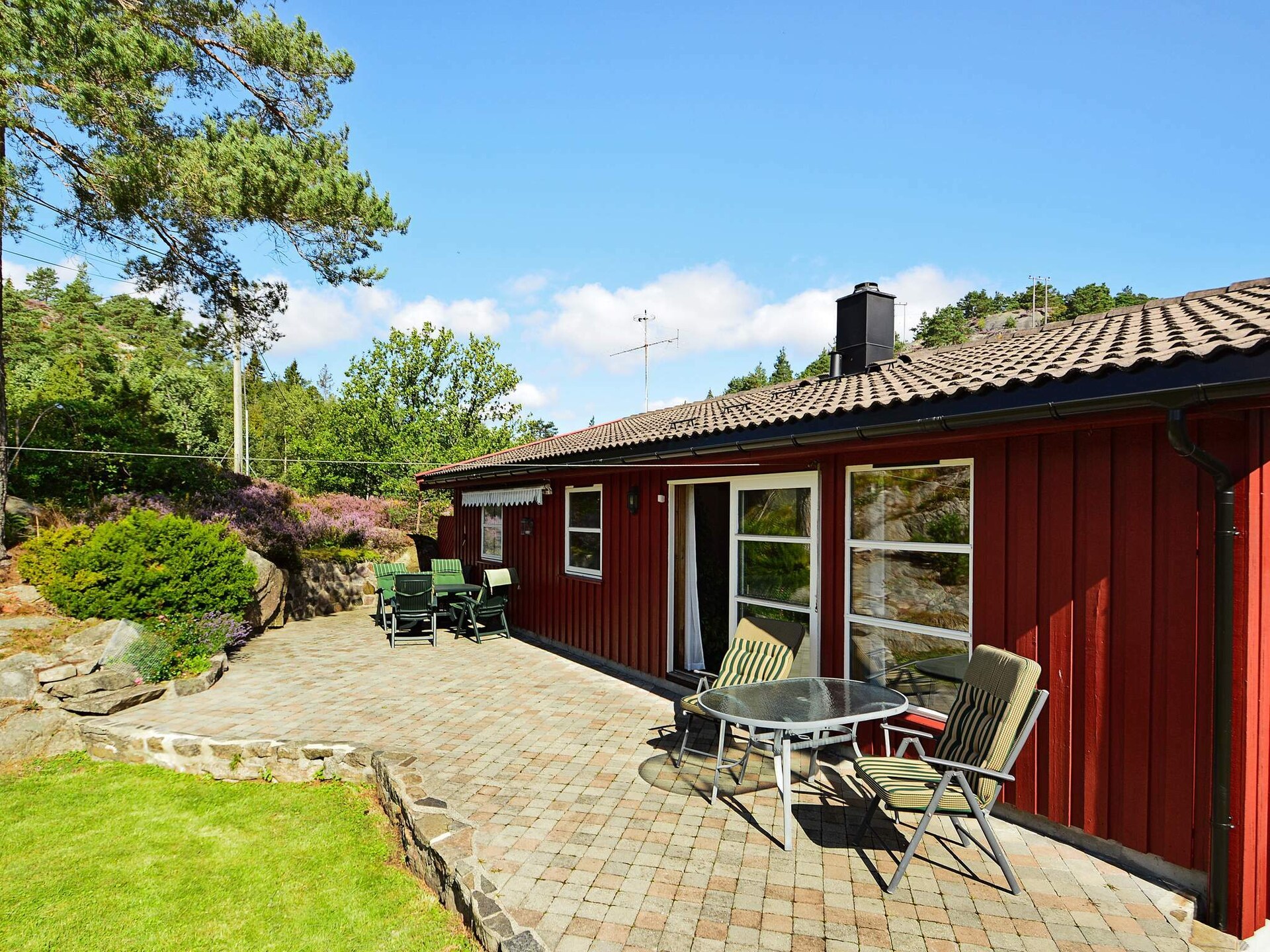 Ruim vakantiehuis aan de Noorse kust bij Tvedestrand met privé-steiger - foto 1