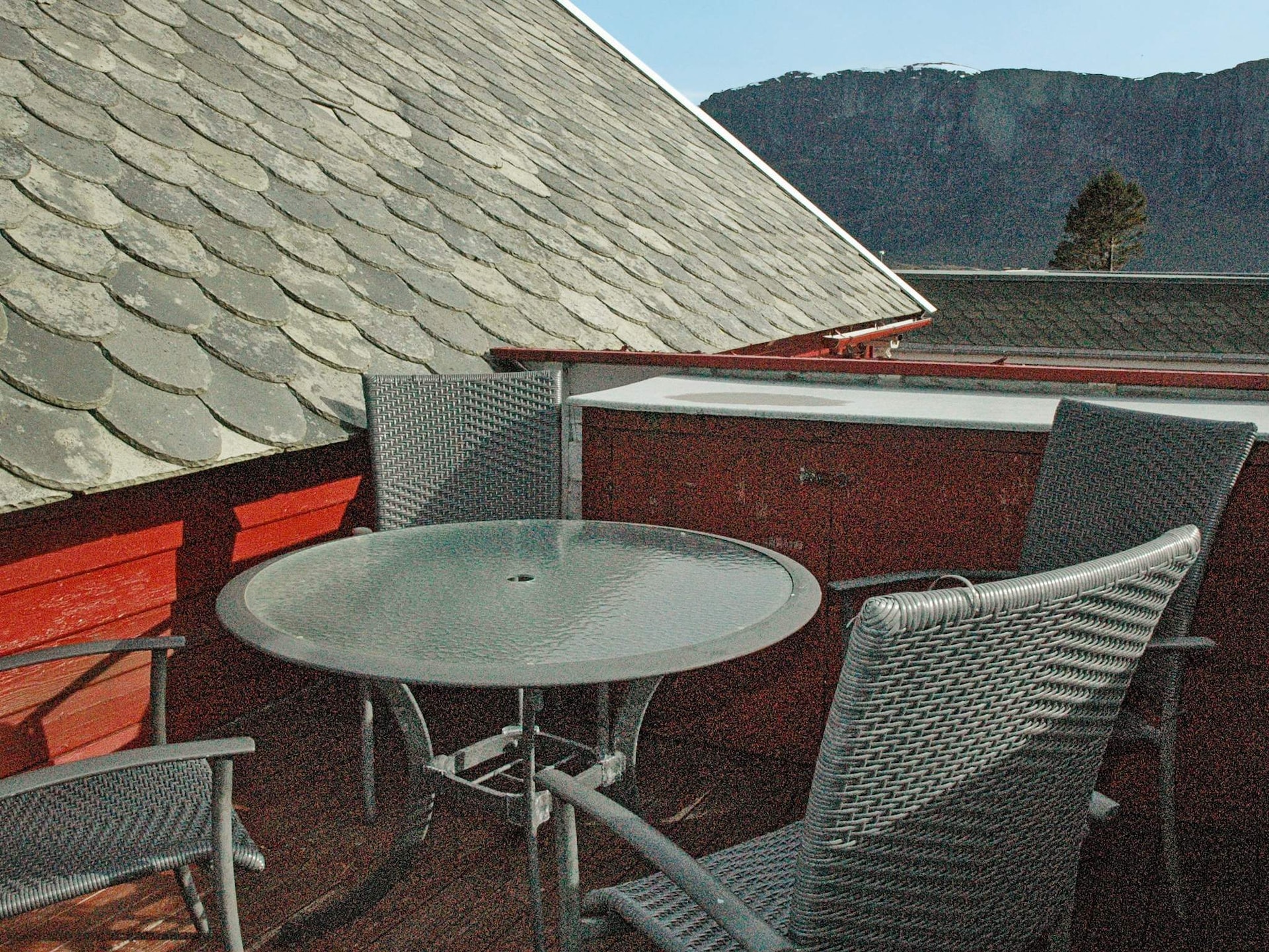 Sfeervol vakantiehuis in Sørbøvåg met panoramisch fjordzicht - foto 2