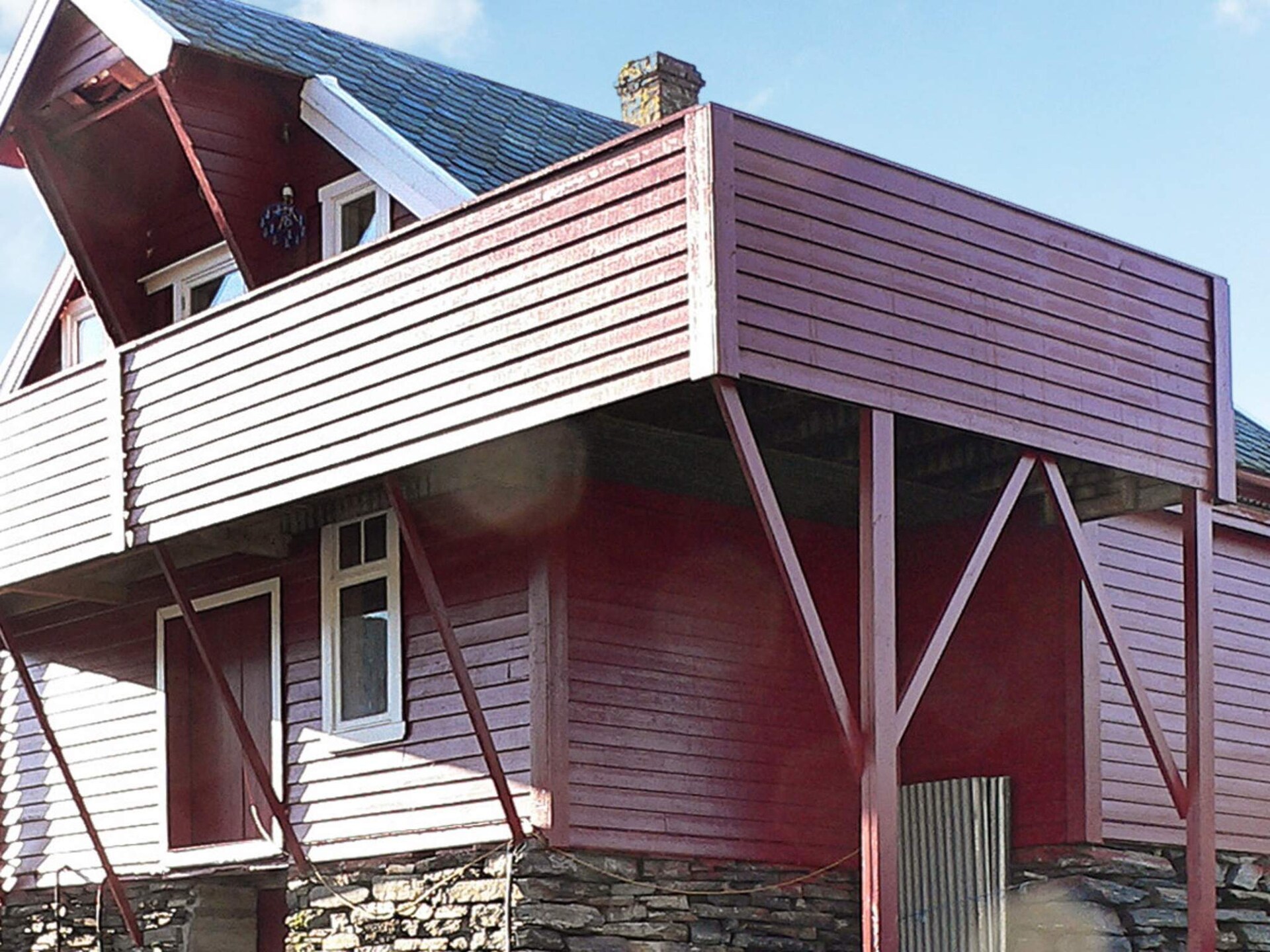 Sfeervol vakantiehuis in Sørbøvåg met panoramisch fjordzicht - foto 3