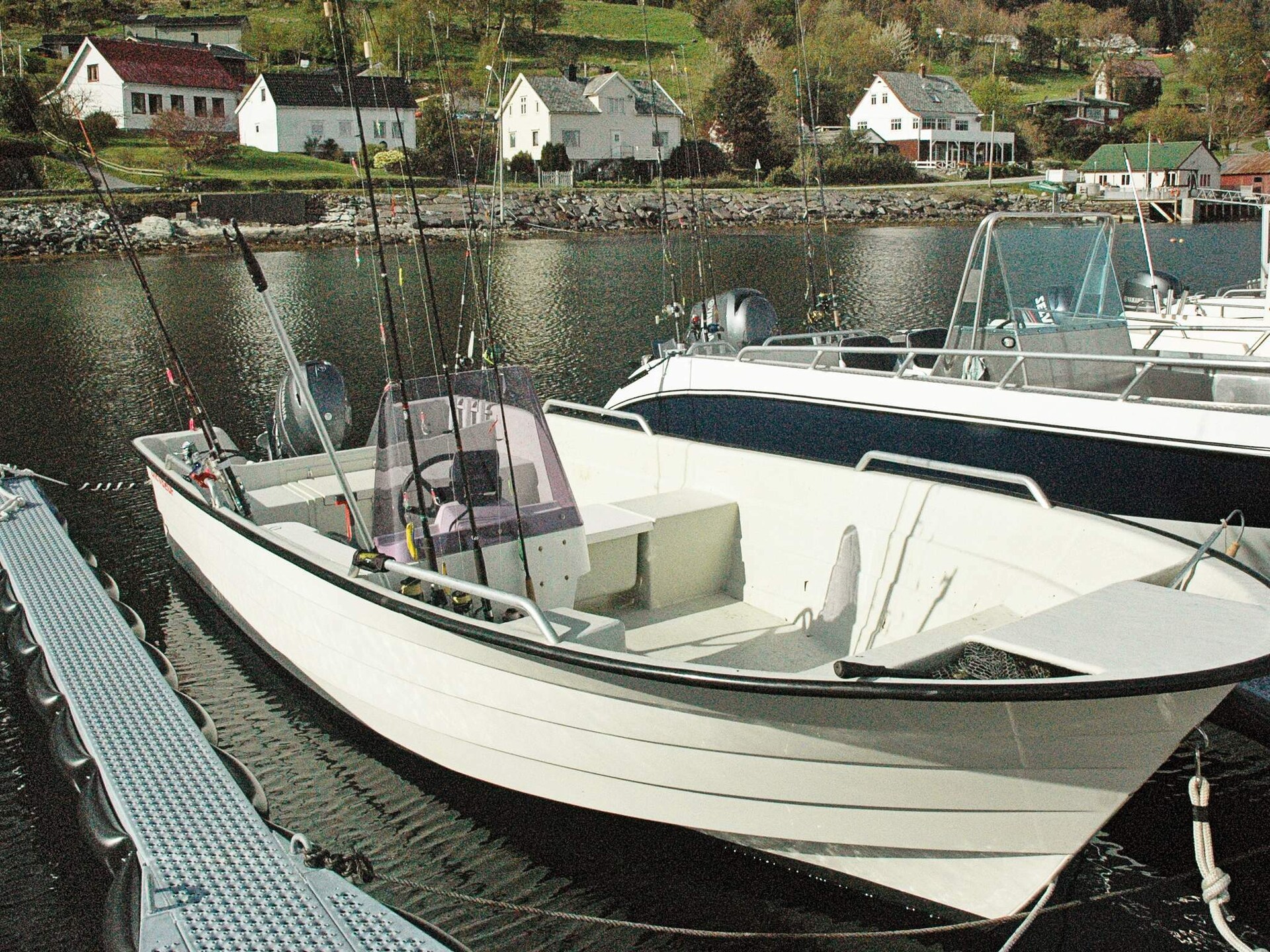 Ruim vakantiehuis aan de Sognefjord met panoramisch uitzicht bij Sørbøvåg - foto 47