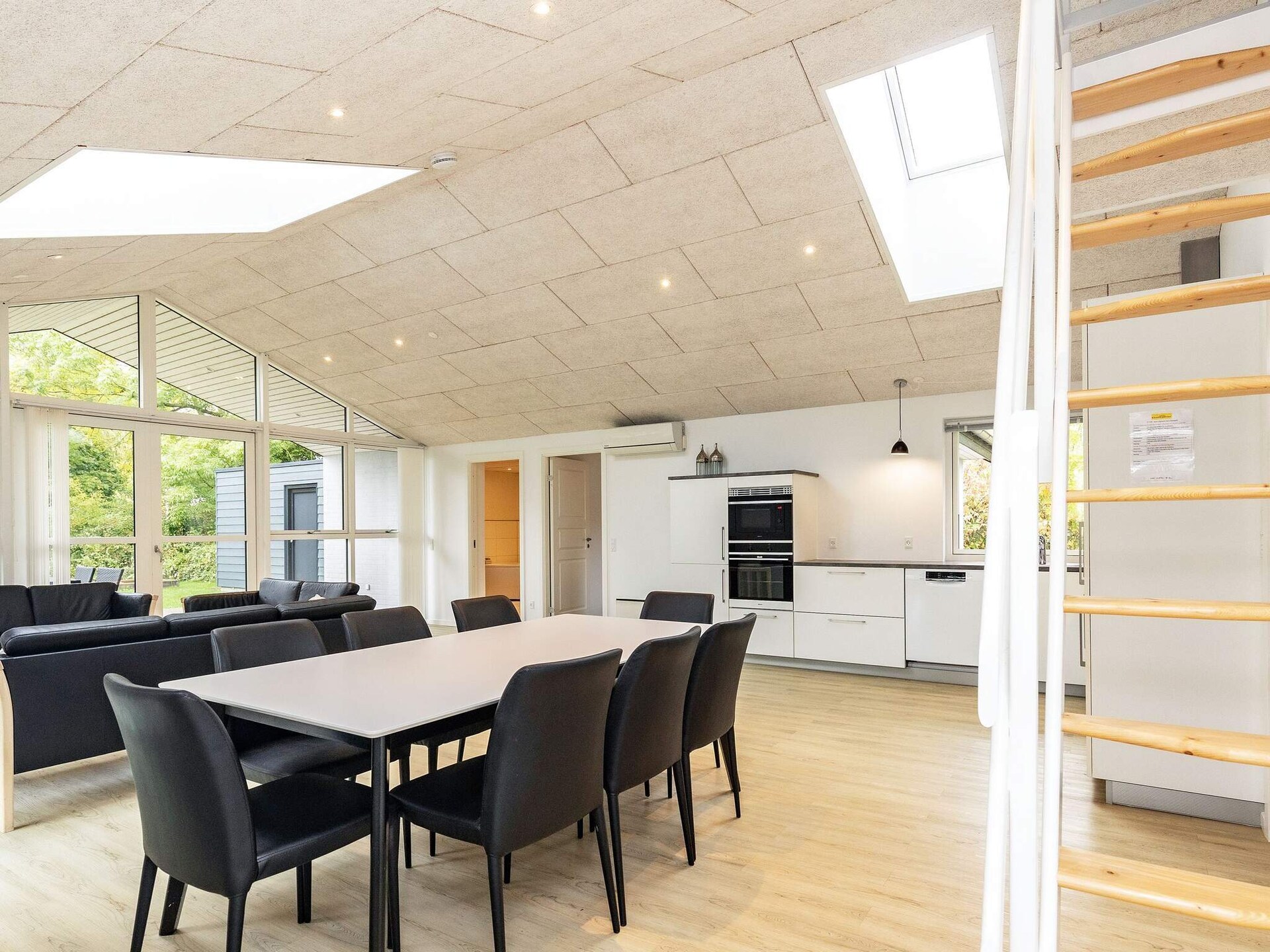 Vrijstaand vakantiehuis met whirlpool op 360m van Hasmark Strand, Denemarken - foto 12