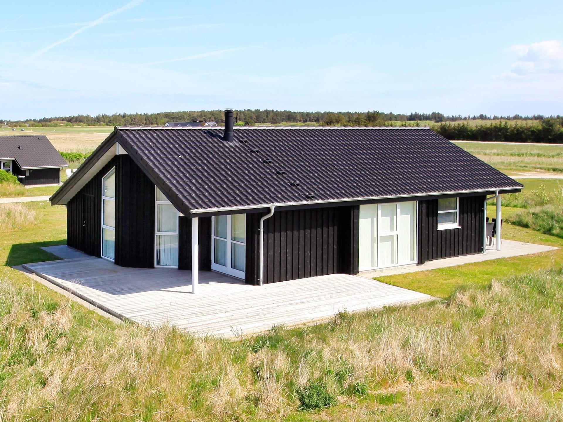 Licht modern vakantiehuis met whirlpool op 1,2 km van zee in Hirtshals - foto 1