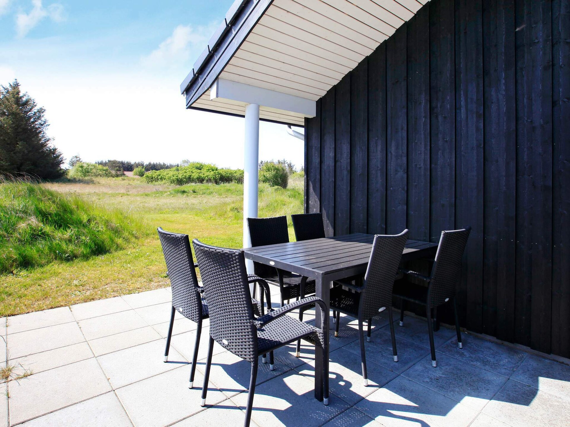 Licht modern vakantiehuis met whirlpool op 1,2 km van zee in Hirtshals - foto 35