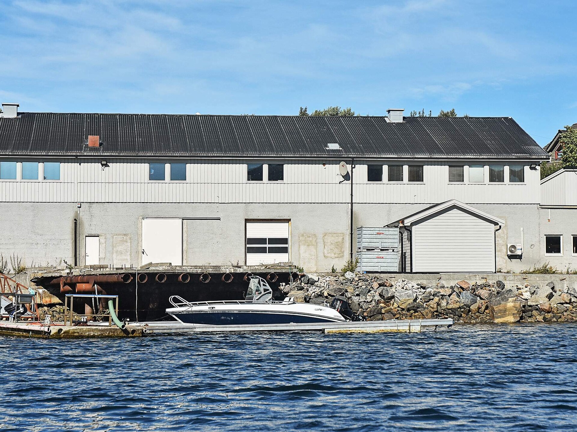 Comfortabel appartement aan de fjord in Oksvoll met bootverhuur - foto 13