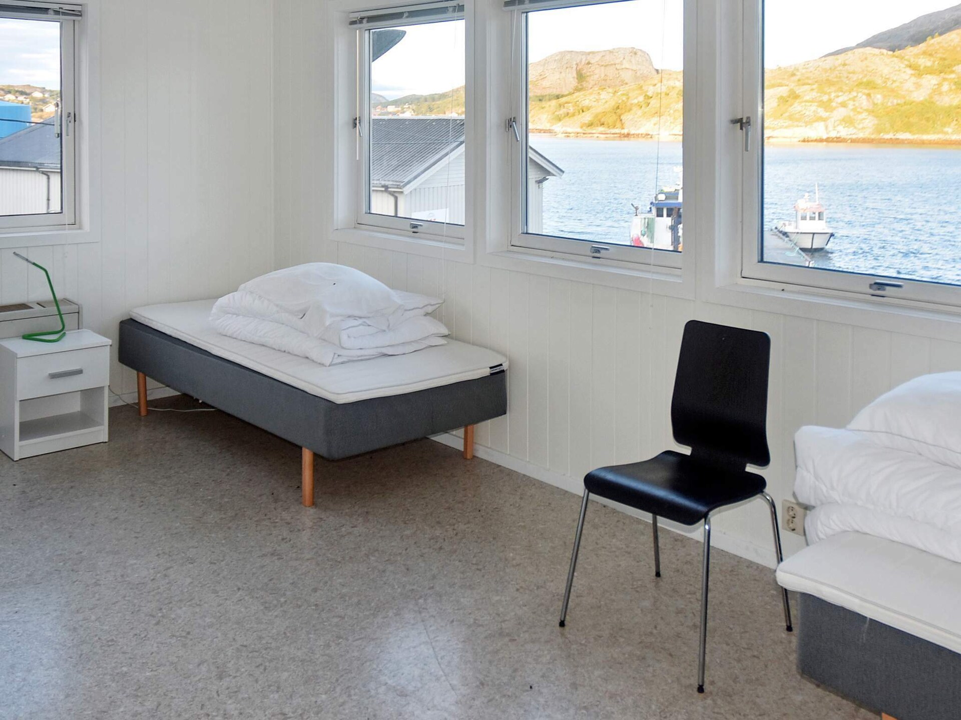 Comfortabel appartement aan de fjord in Oksvoll met bootverhuur - foto 32