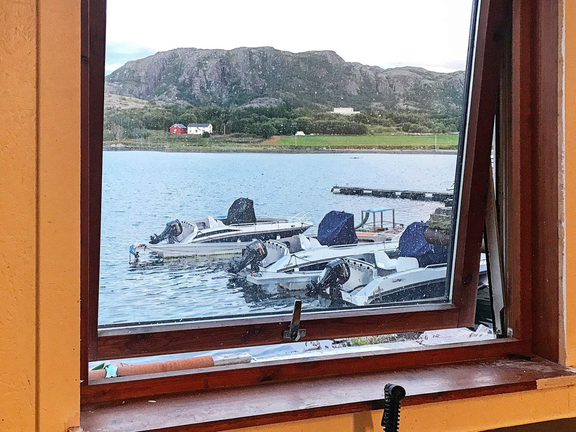 Comfortabel appartement aan de fjord in Oksvoll met bootverhuur - foto 42