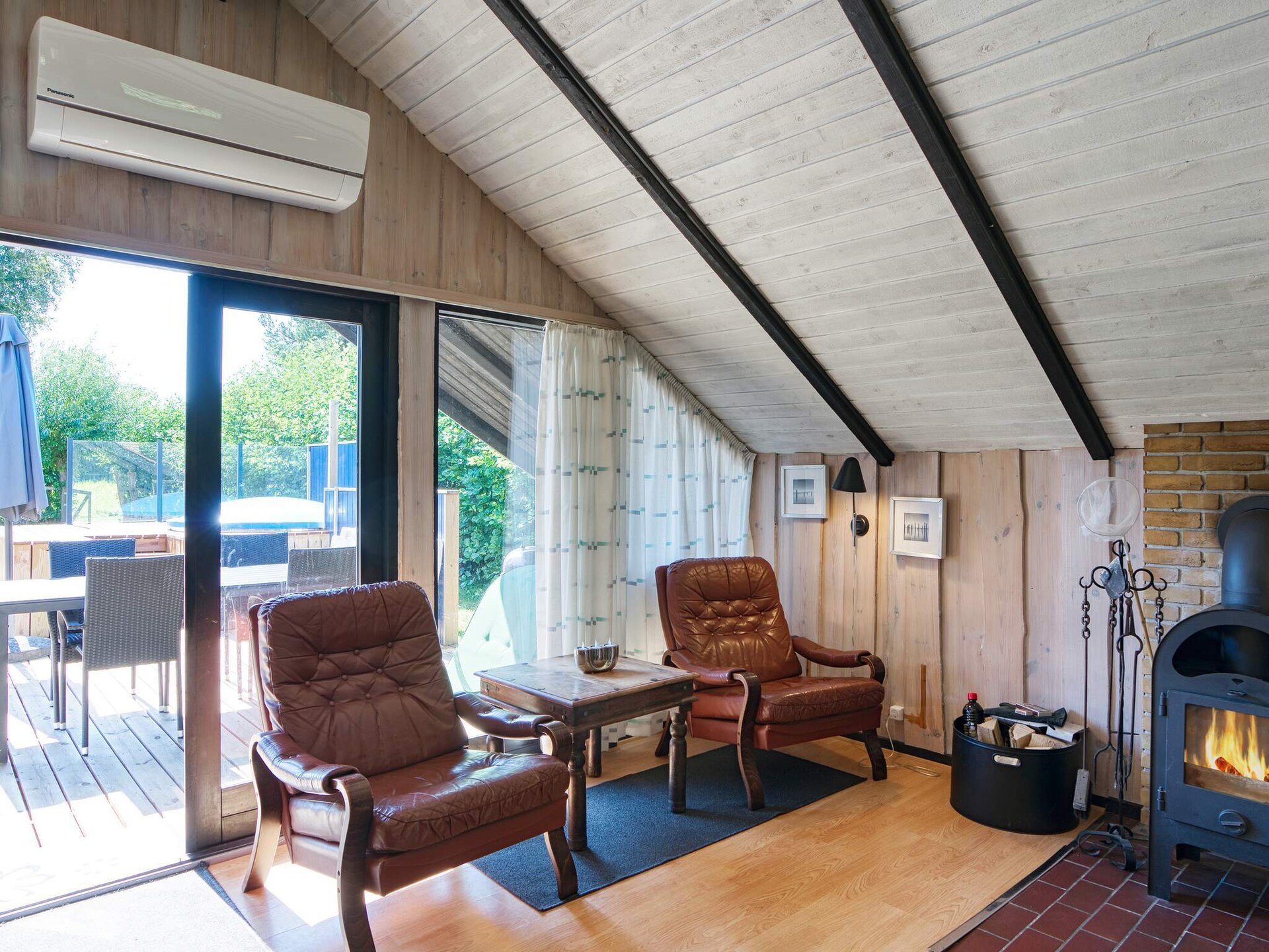 Vrijstaand vakantiehuis met hottub op 100 meter van zee in Dannemare - foto 18